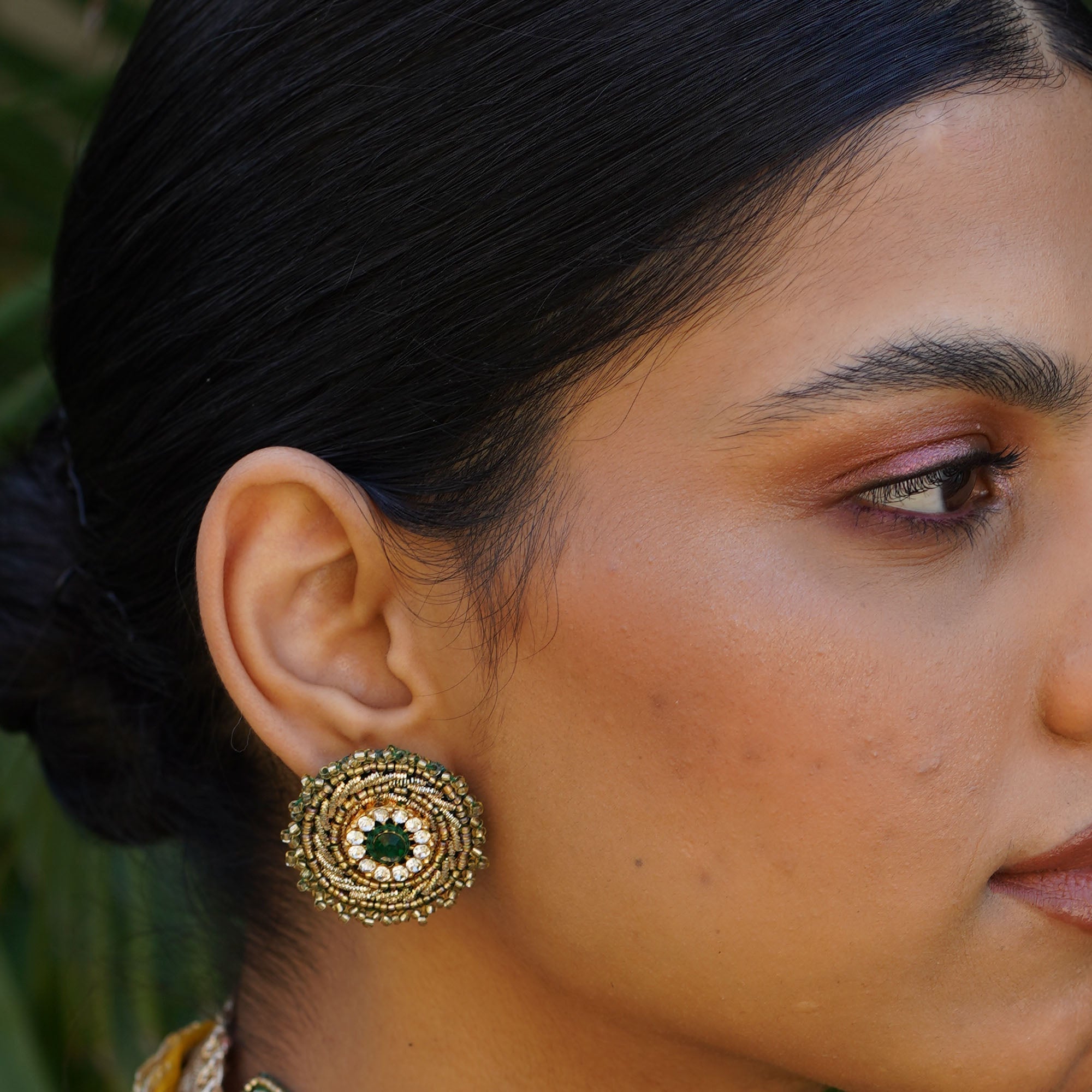 Moirra – Amina Emerald Green studs - CiceroniEarringsMoirra
