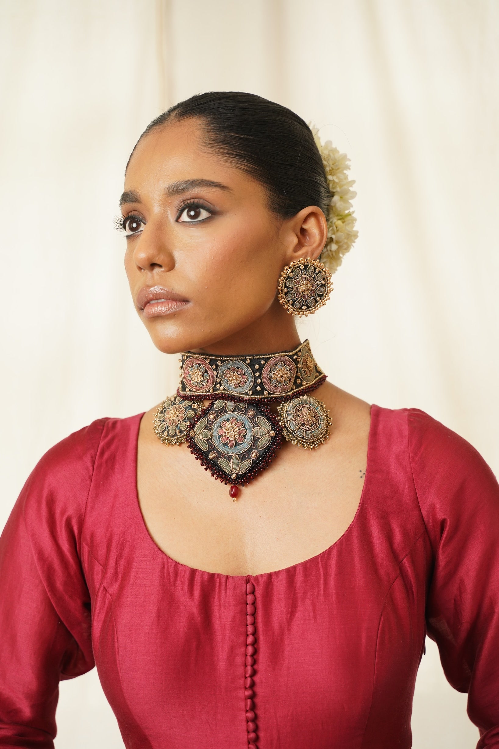 Moirra-Bestseller Rani Studs - CiceroniEarringsMoirra