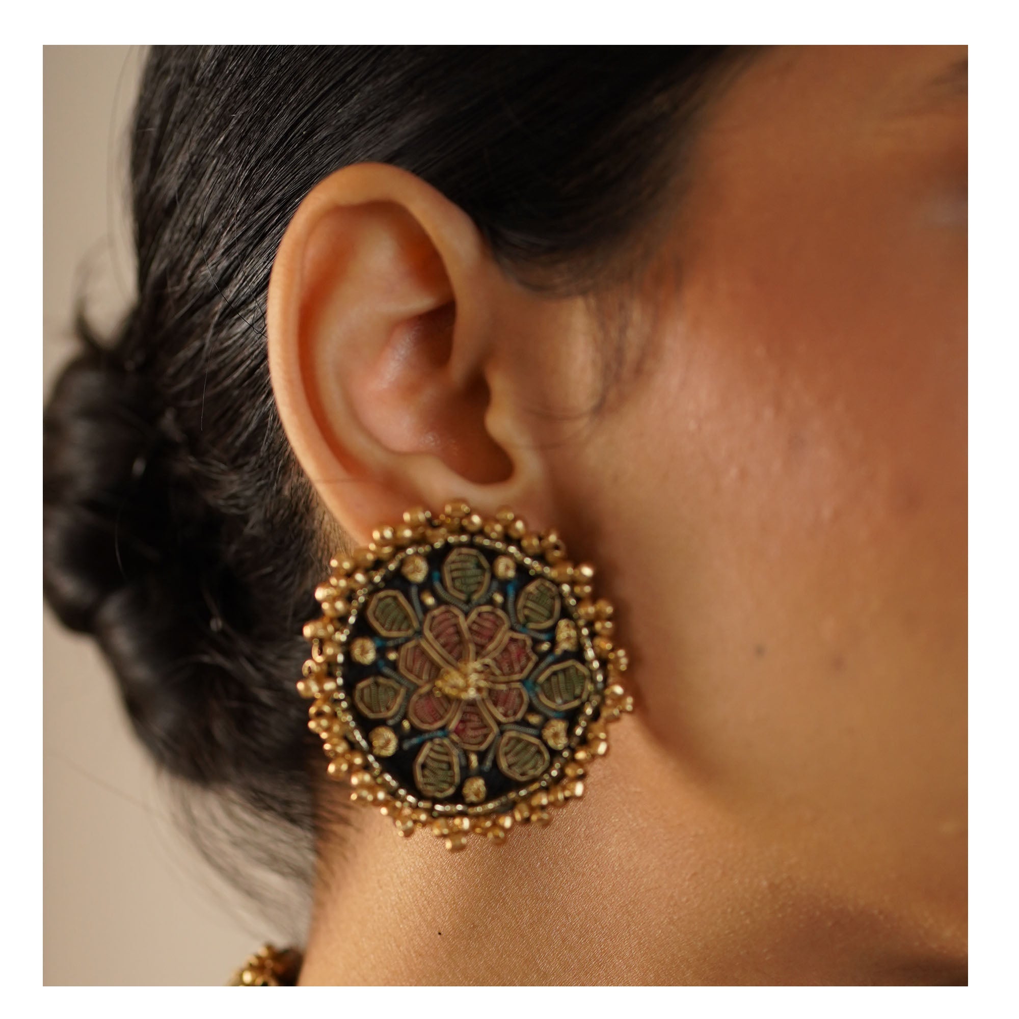 Moirra-Bestseller Rani Studs - CiceroniEarringsMoirra