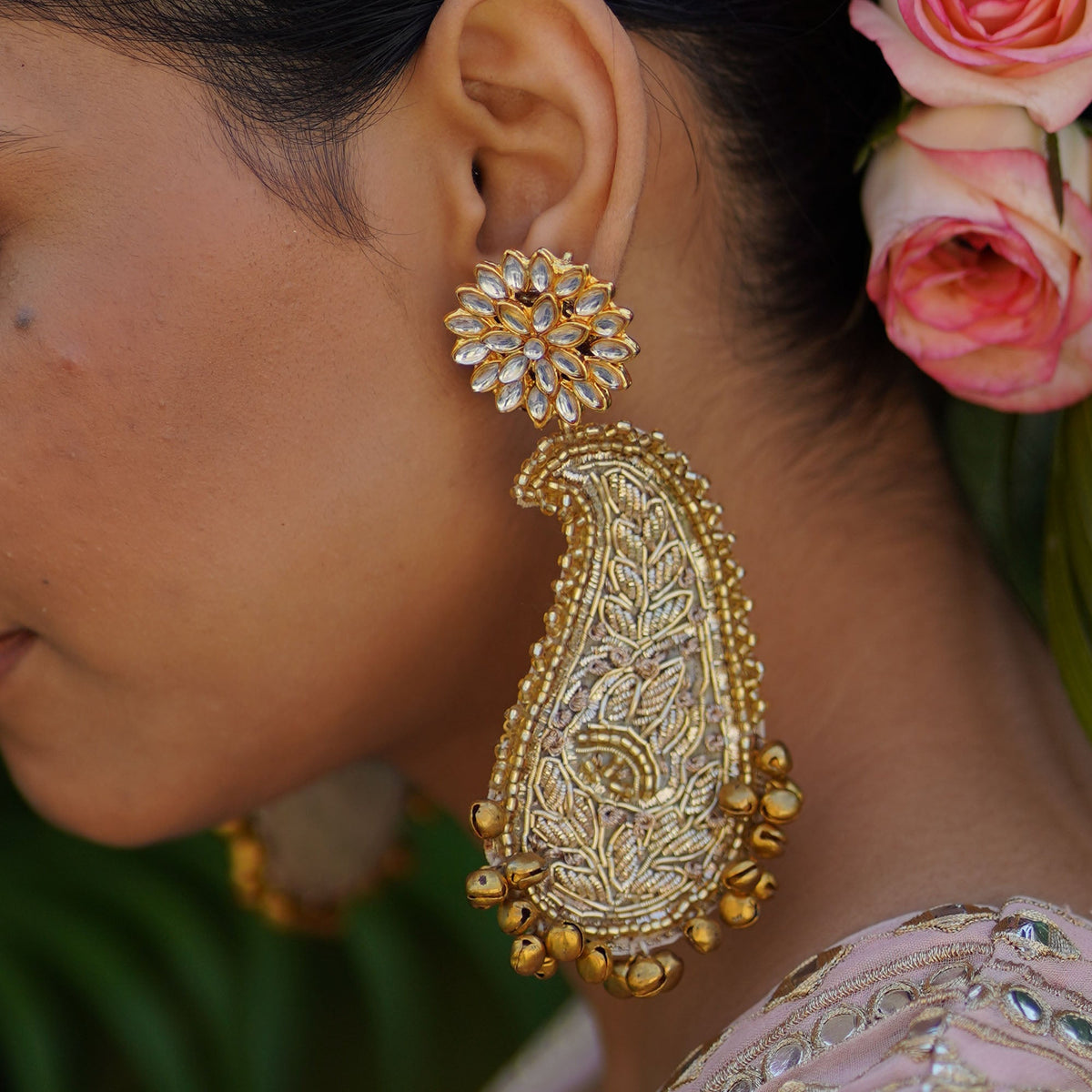 Moirra – Heer Earring, Creame and Gold Statement Earring - CiceroniEarringsMoirra