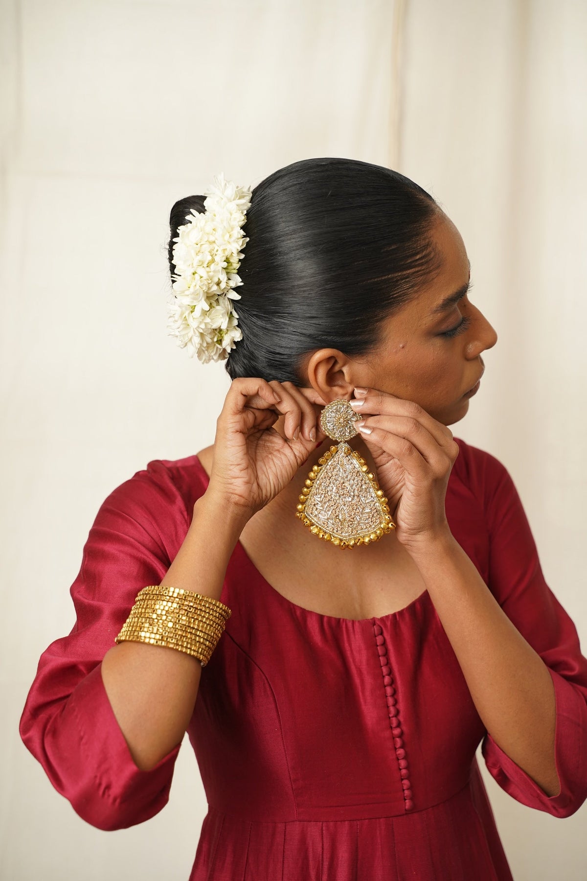 Moirra – Preet, Gold Statement Earrings - CiceroniEarringsMoirra