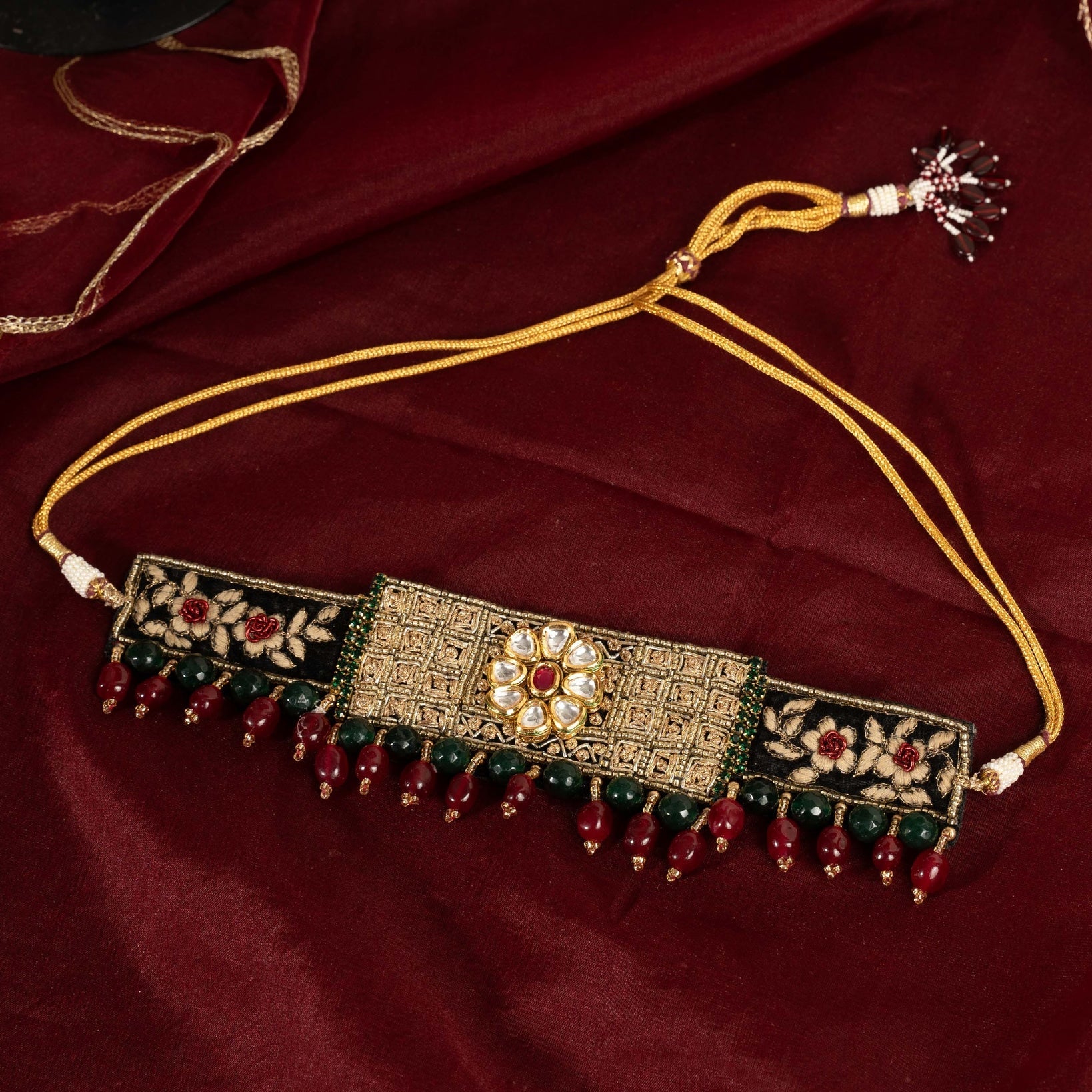 Moirra-Rekha Velvet Statement Choker - CiceroniNeckpieceMoirra