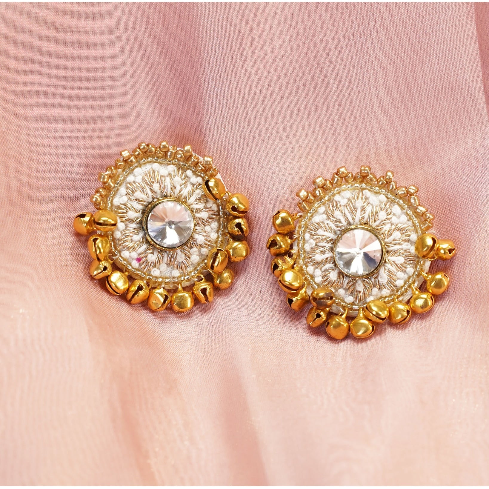 Moirra – Sundari Creame and Gold Studs - CiceroniEarringsMoirra