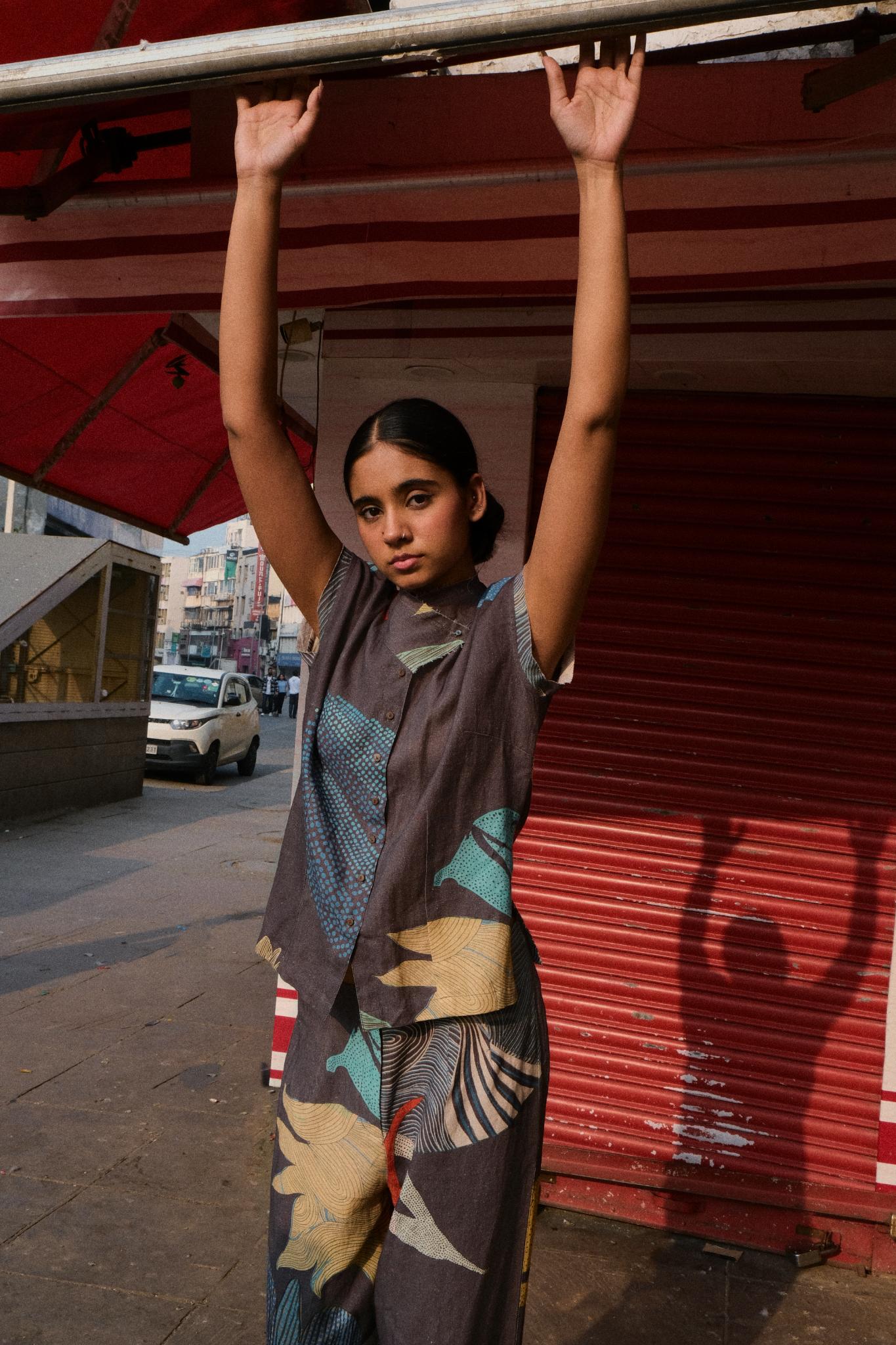 Monk Top in Faith Black - CiceroniTopsNikyta's Workroom