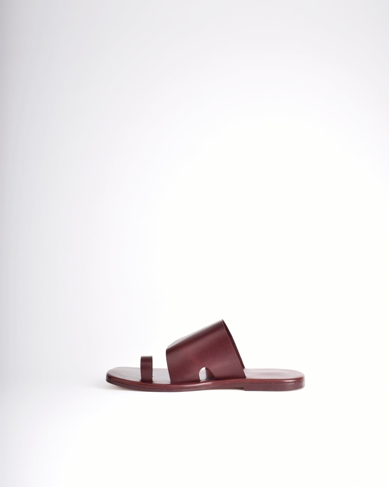 Monochrome Open Toe Chappals - CiceroniFlatsSlomotion