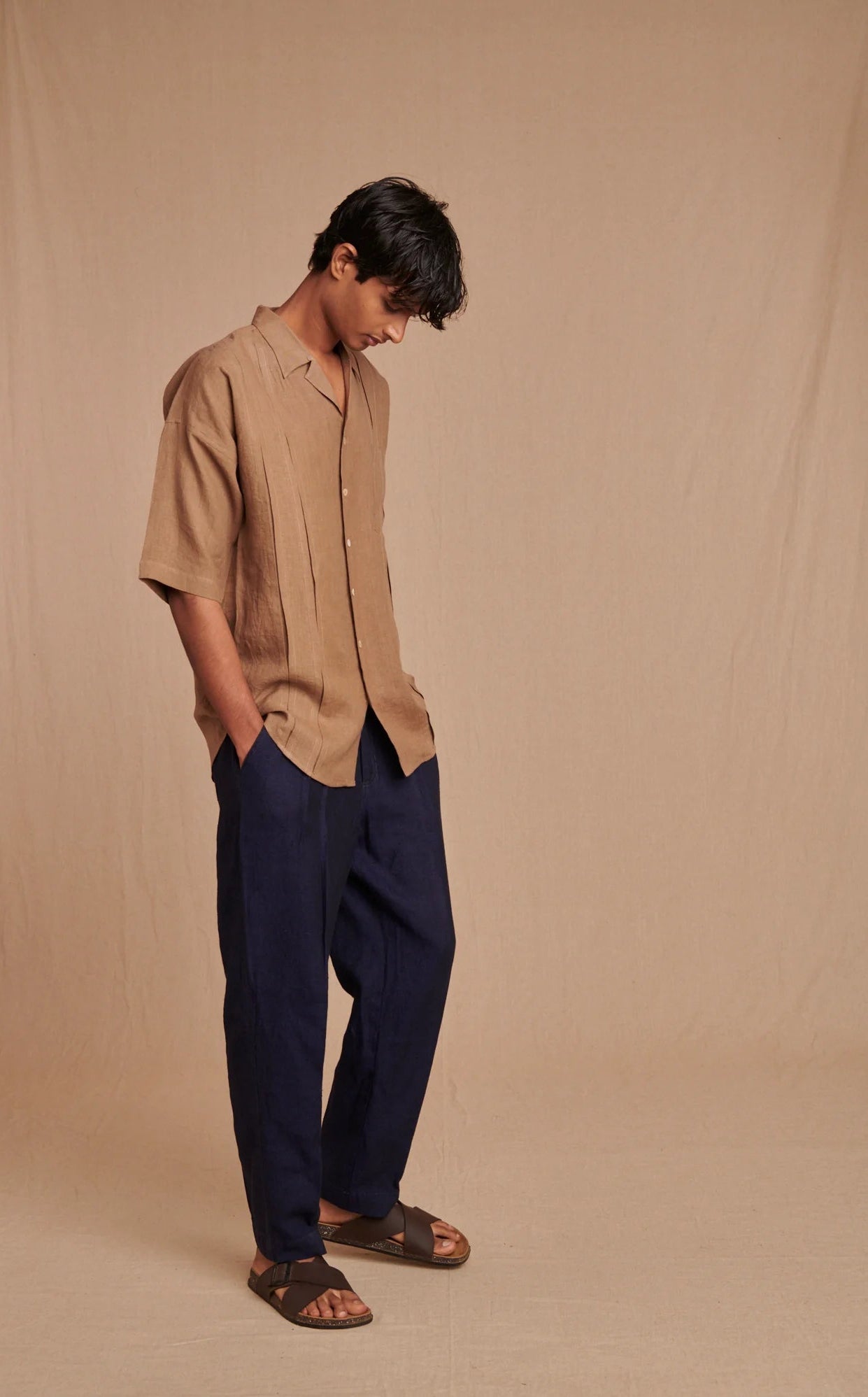 Mousse Linen Men's Pleated Camp Collar Shirt - CiceroniShirtsSaphed