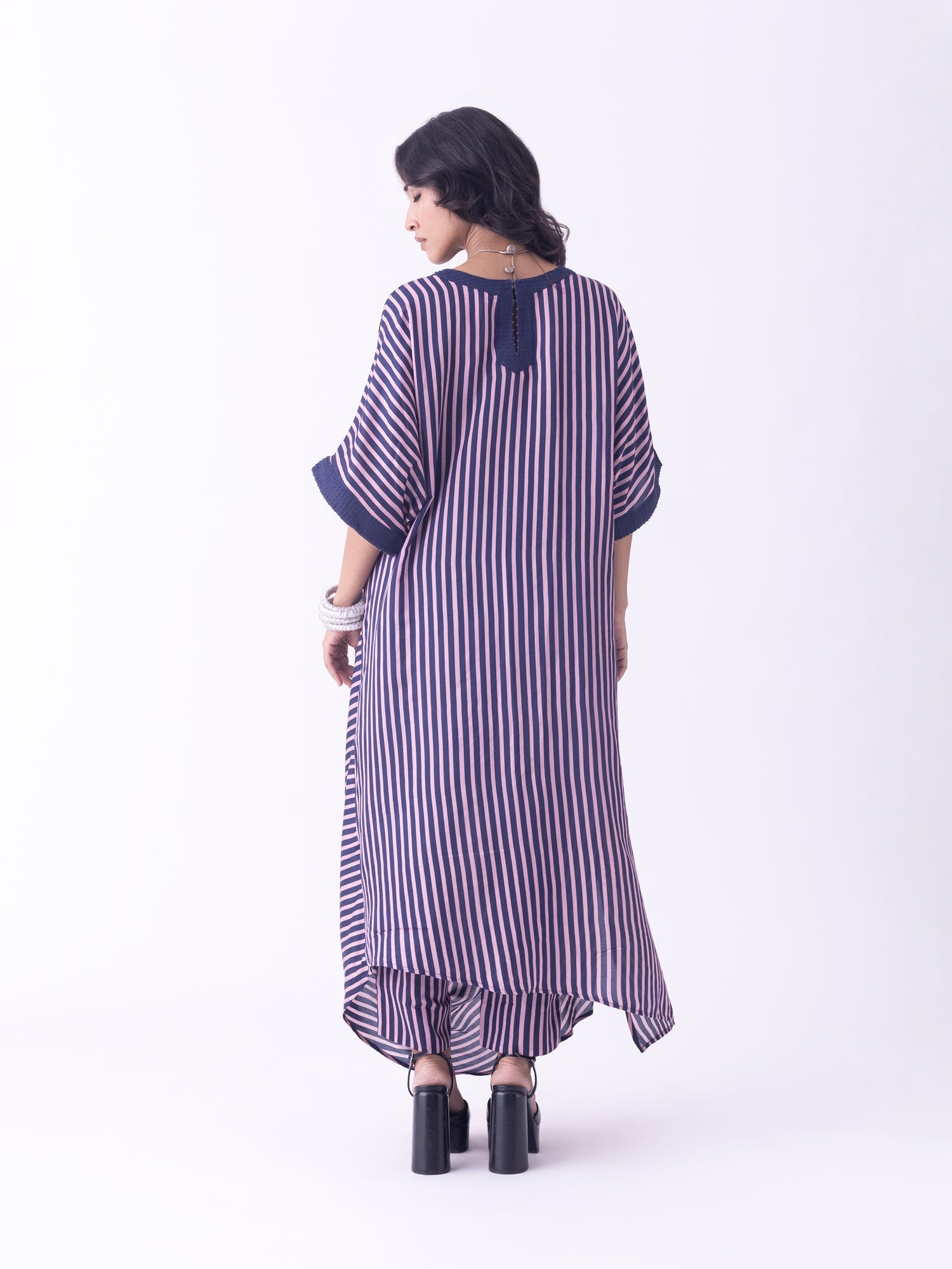 Mrinala Kaftan - CiceroniKaftanShades of India