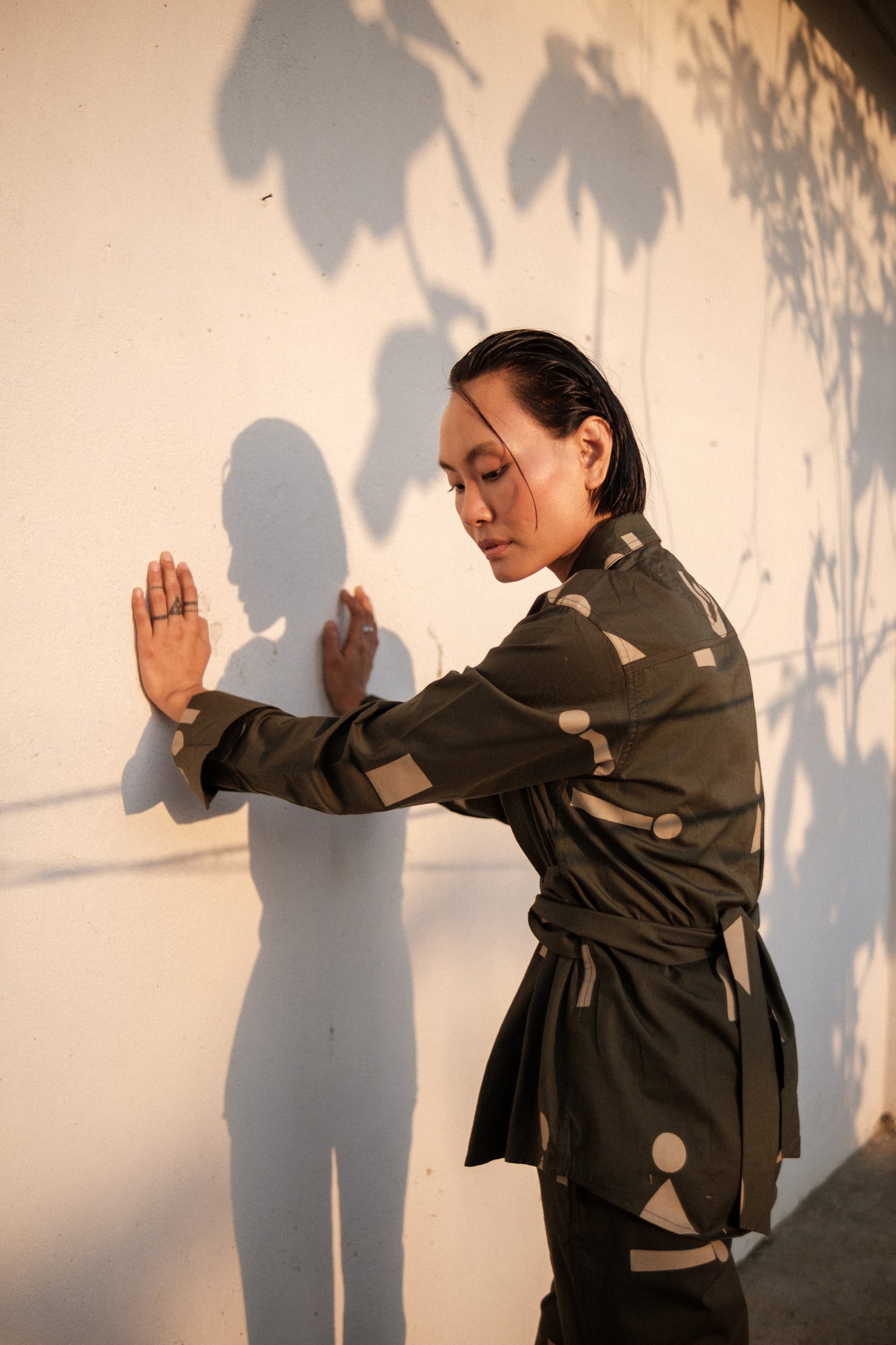 Nara Front Knot Shirt - Triangle Print - CiceroniShirtsThe Terra Tribe