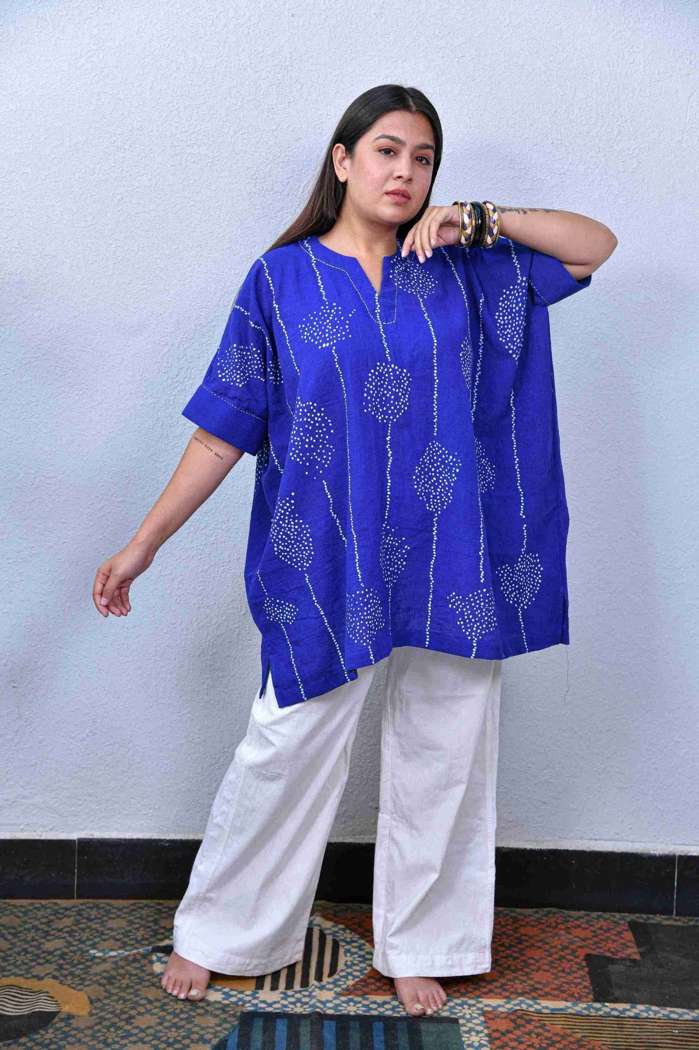 Neel Distorted Line Top - CiceroniTopsYD Aashiya
