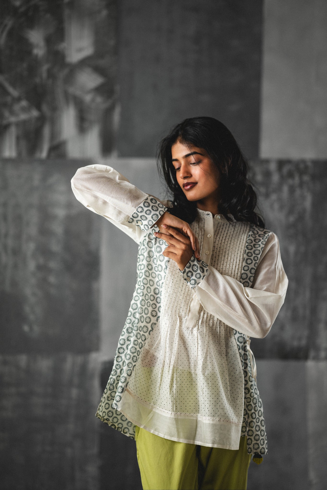 Neo Top - CiceroniTopsAraayeh