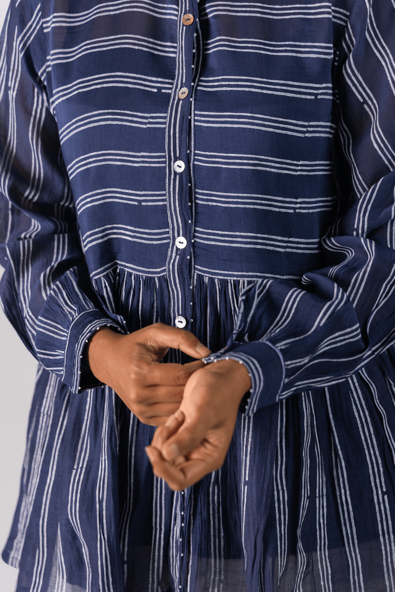 Nila - CiceroniWomen ShirtsRekh