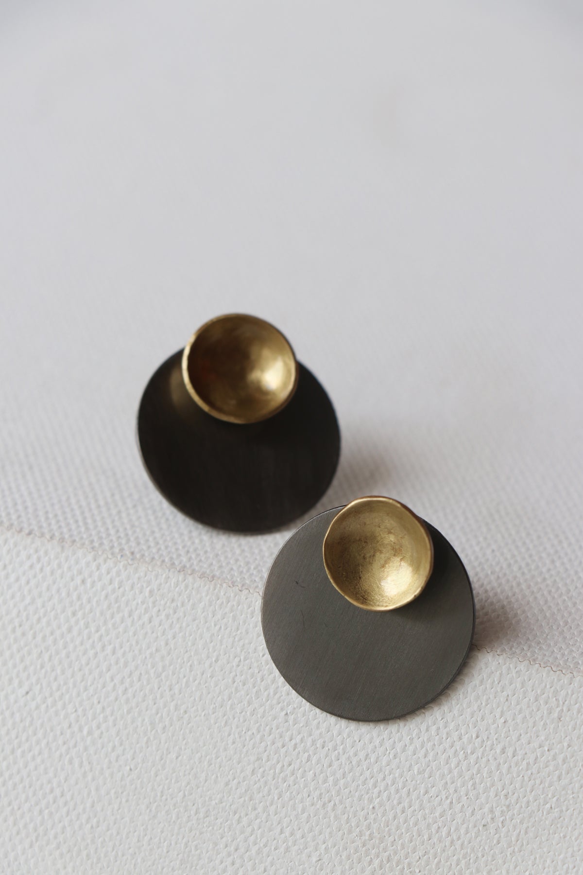 Nova - Circle Drop Earring - Black - CiceroniEarringsLukka Chuppi