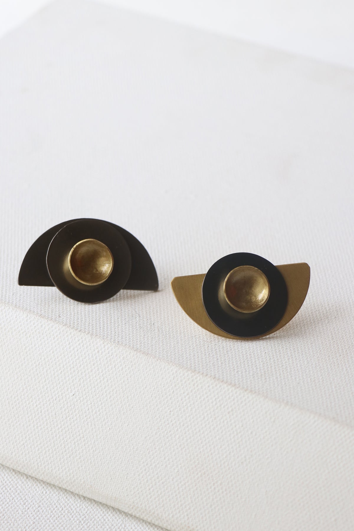Nova - Half Moon Earring - Black - A - CiceroniEarringsLukka Chuppi