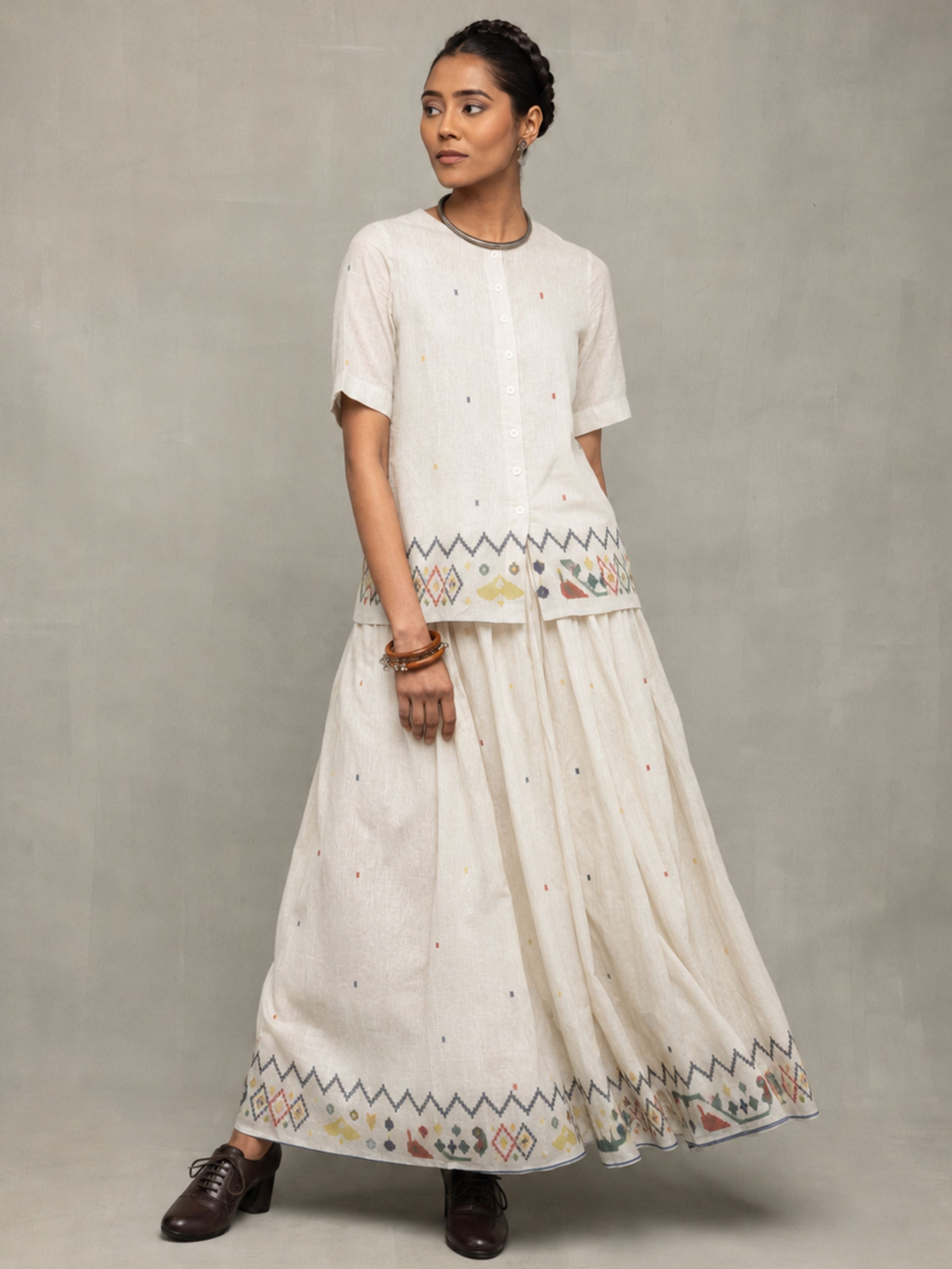 Off-White Folk Motif Jamdani Skord Set - CiceroniSkirt SetSutra Art of Clothing