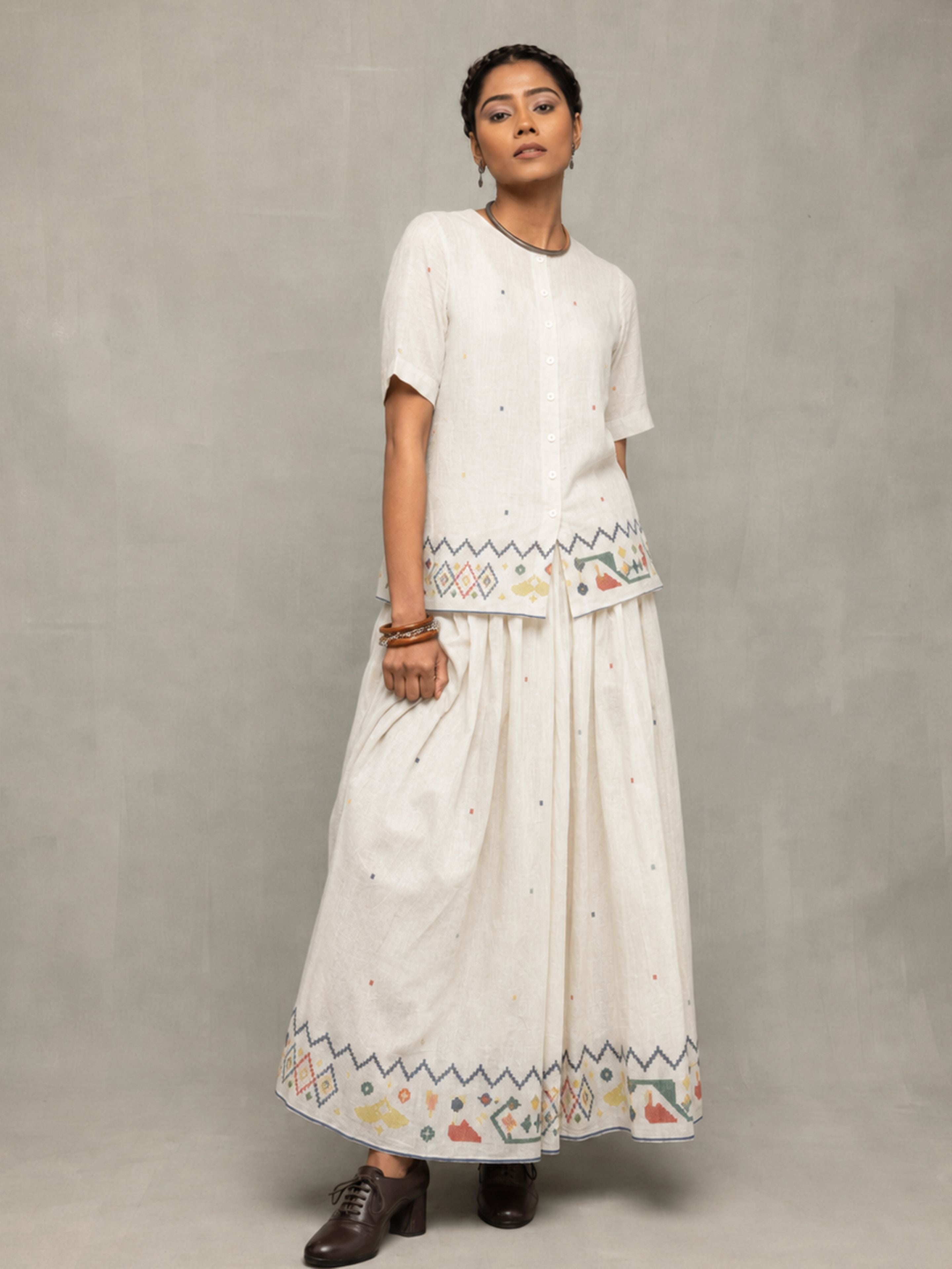 Off-White Folk Motif Jamdani Skord Set - CiceroniSkirt SetSutra Art of Clothing