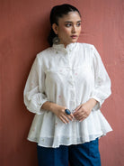 Off-White Handwoven Pure Cotton Jamdani Top - CiceroniTopsSutra Art of Clothing