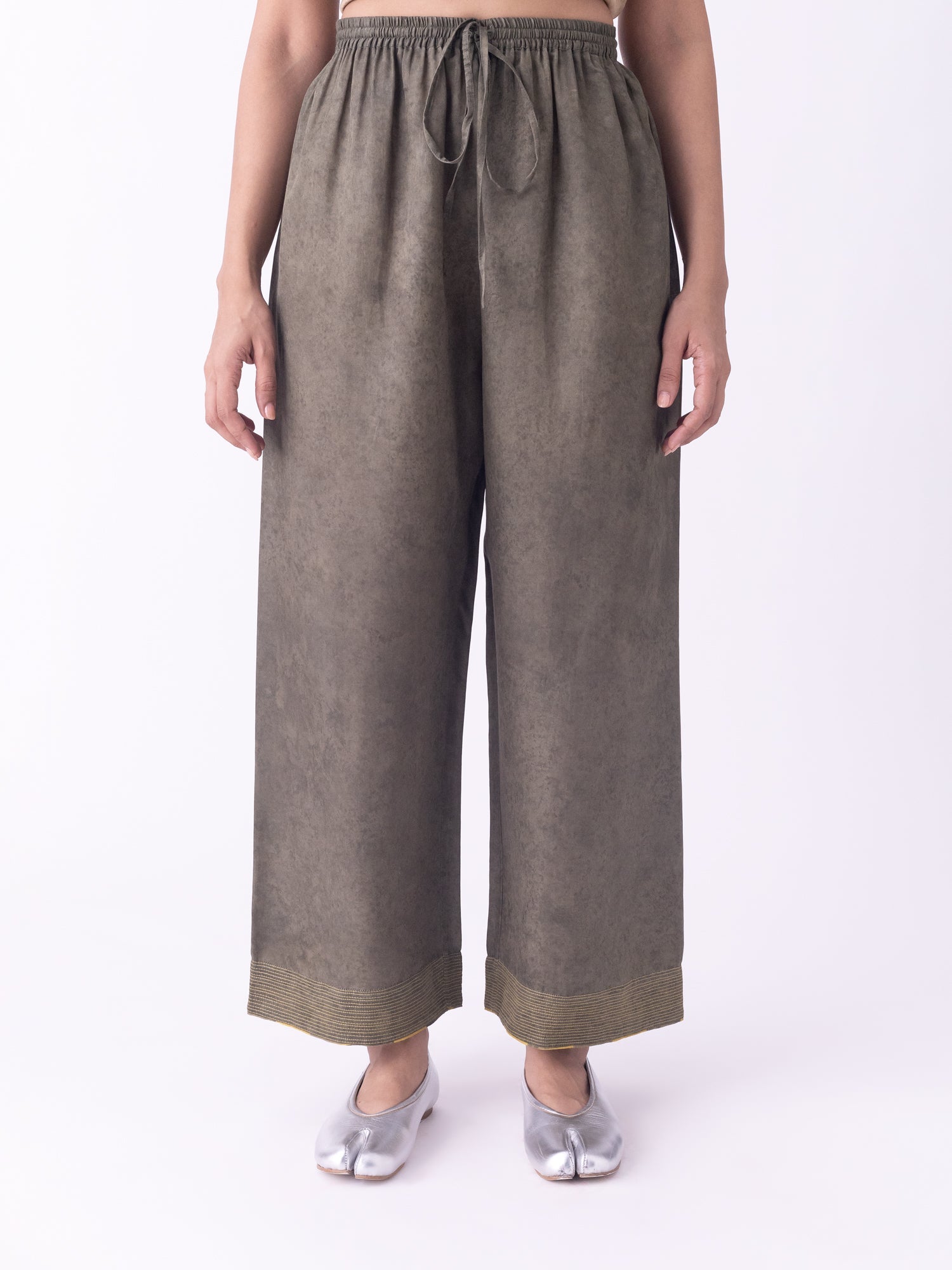 Oliva Pyjama - CiceroniPantsShades of India