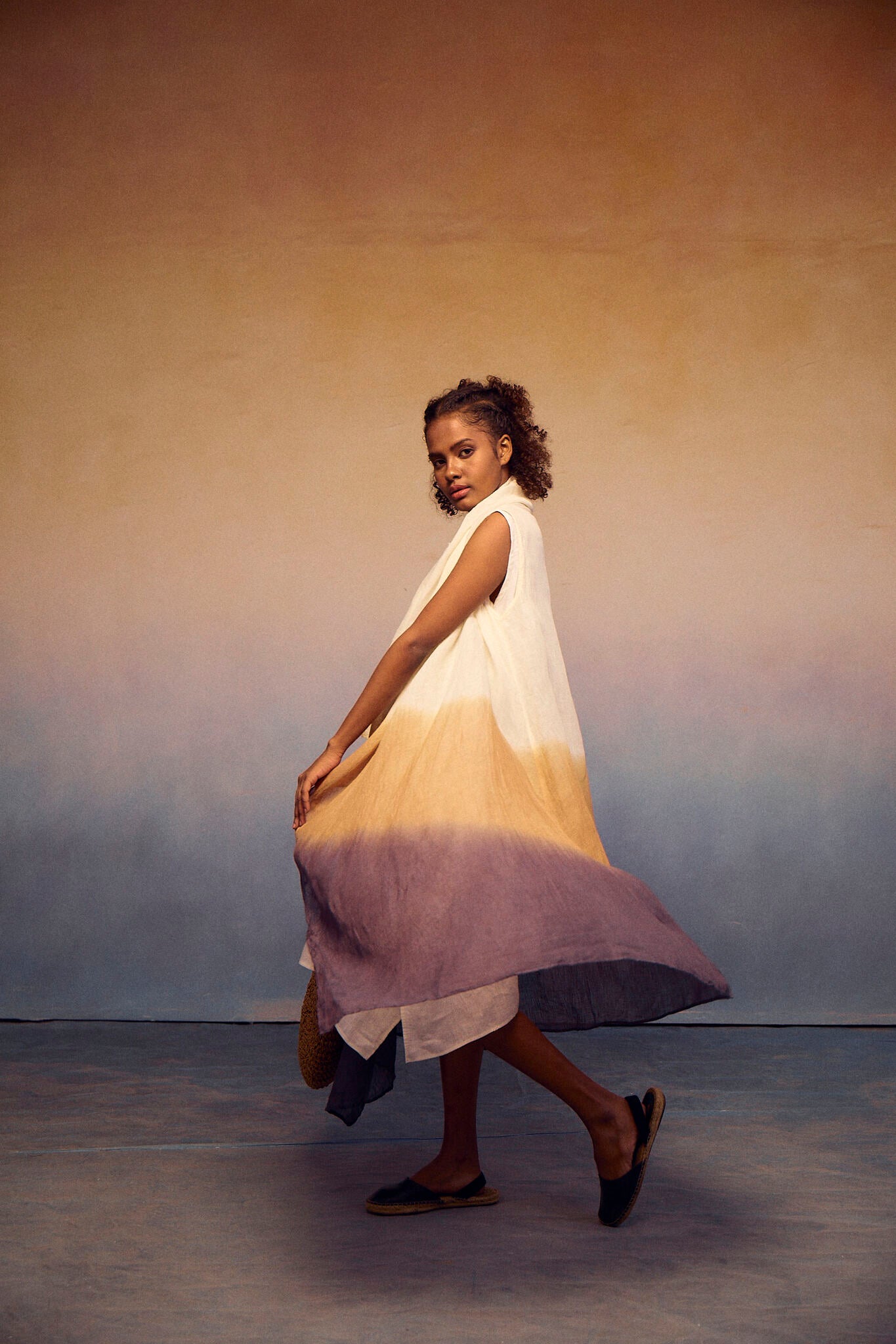 Ombre Kimono - CiceroniKimonoPaeony