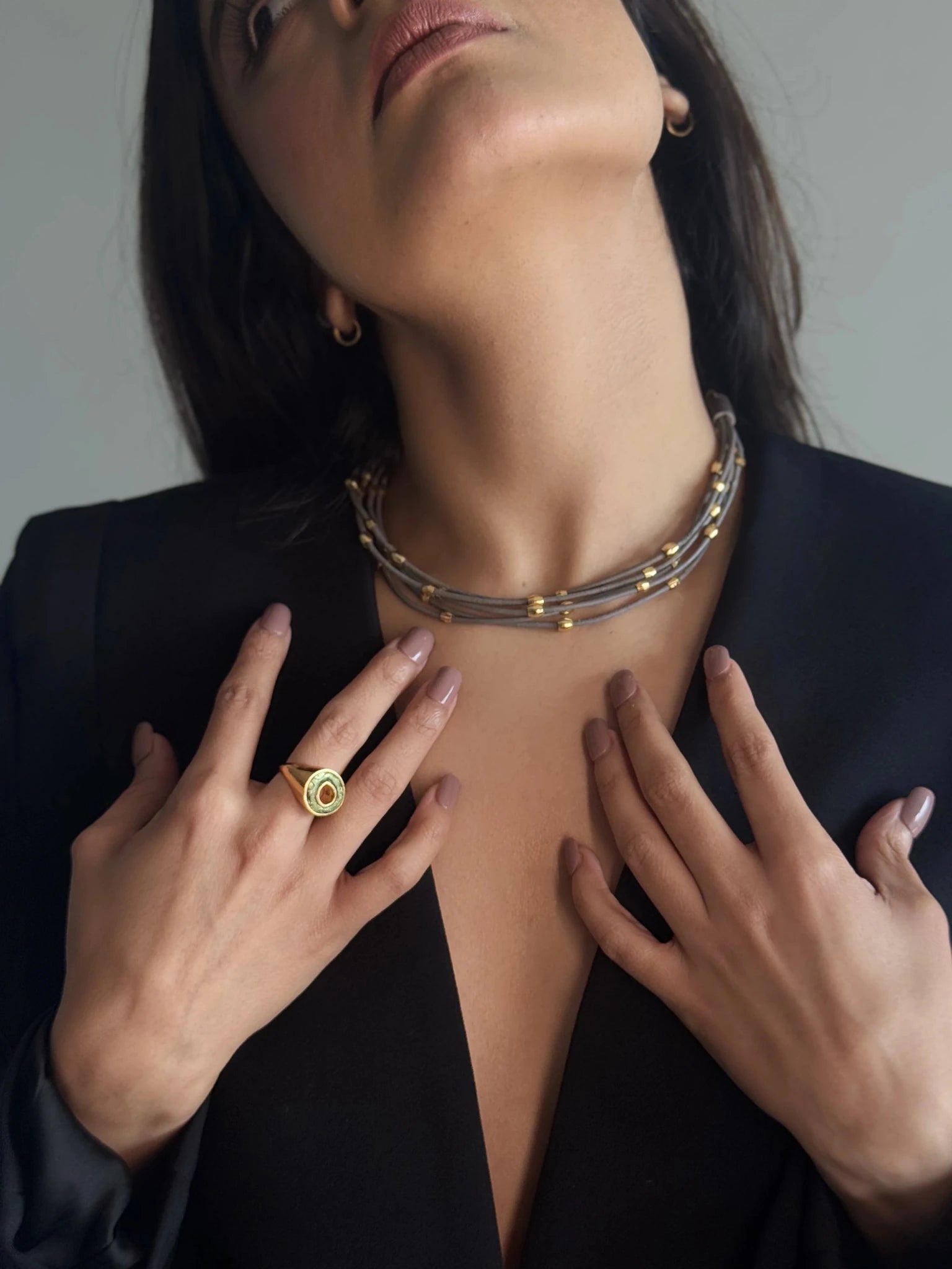 Orbit Neckpiece - CiceroniNeckpieceNoupelle