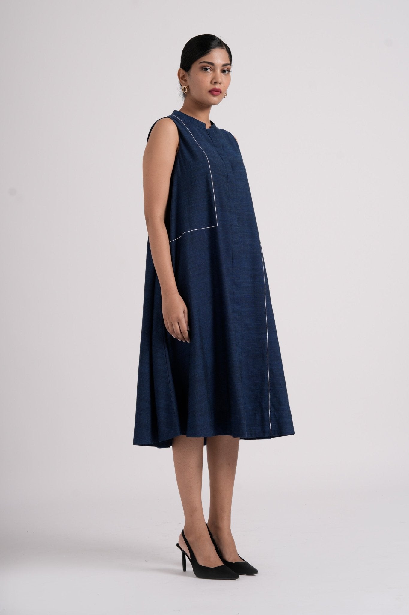 Oriental dress - Imperial Blue - CiceroniDressesThe Kaatn Trail