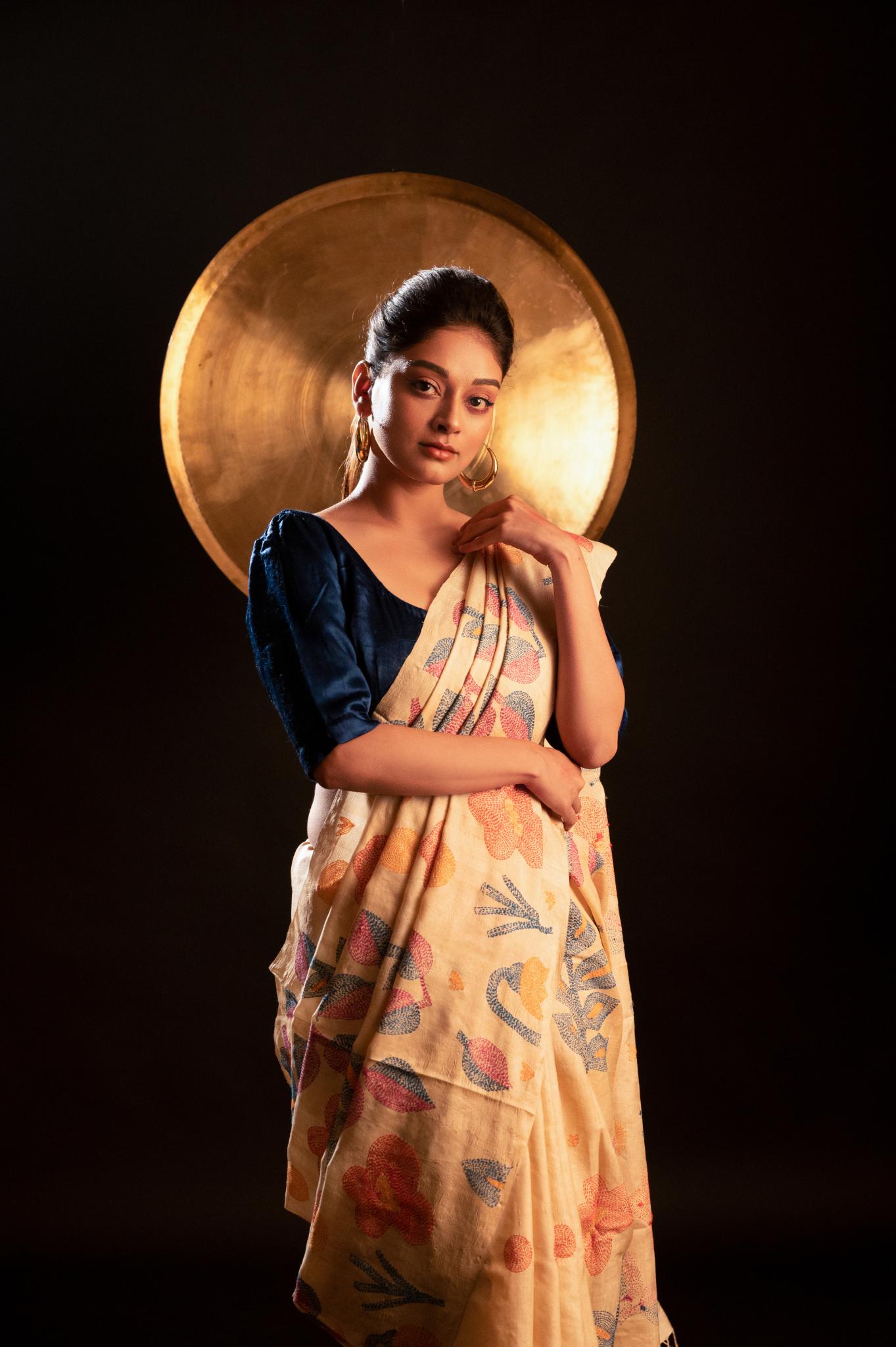 Oshibana - CiceroniSareeIra