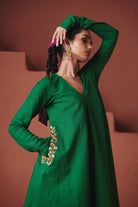 Paan Co - Linen Embroidered Pocket Kurta Set with Dupatta - CiceroniKurta SetsSaphed