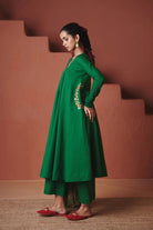Paana 100% Linen Embroidered Pocket Kurta Set - CiceroniKurta SetsSaphed