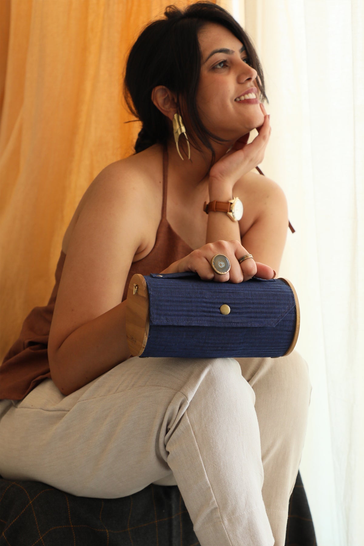 Pahaar Round Clutch - Changeable Sleeve - CiceroniClutchLukka Chuppi