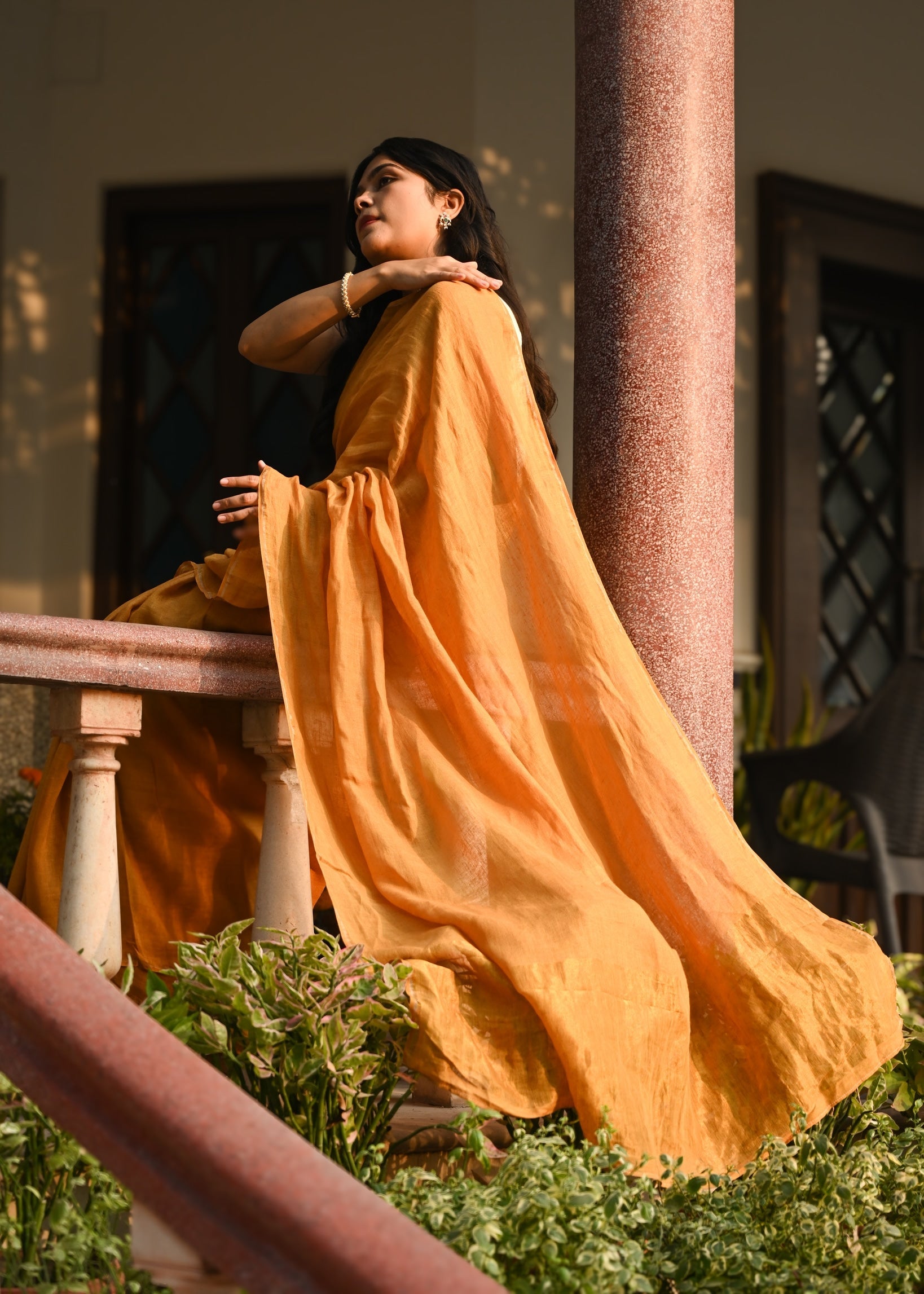 Pallu — Suraj - Solid Linen Handwoven Linen Saree - CiceroniSareePallu