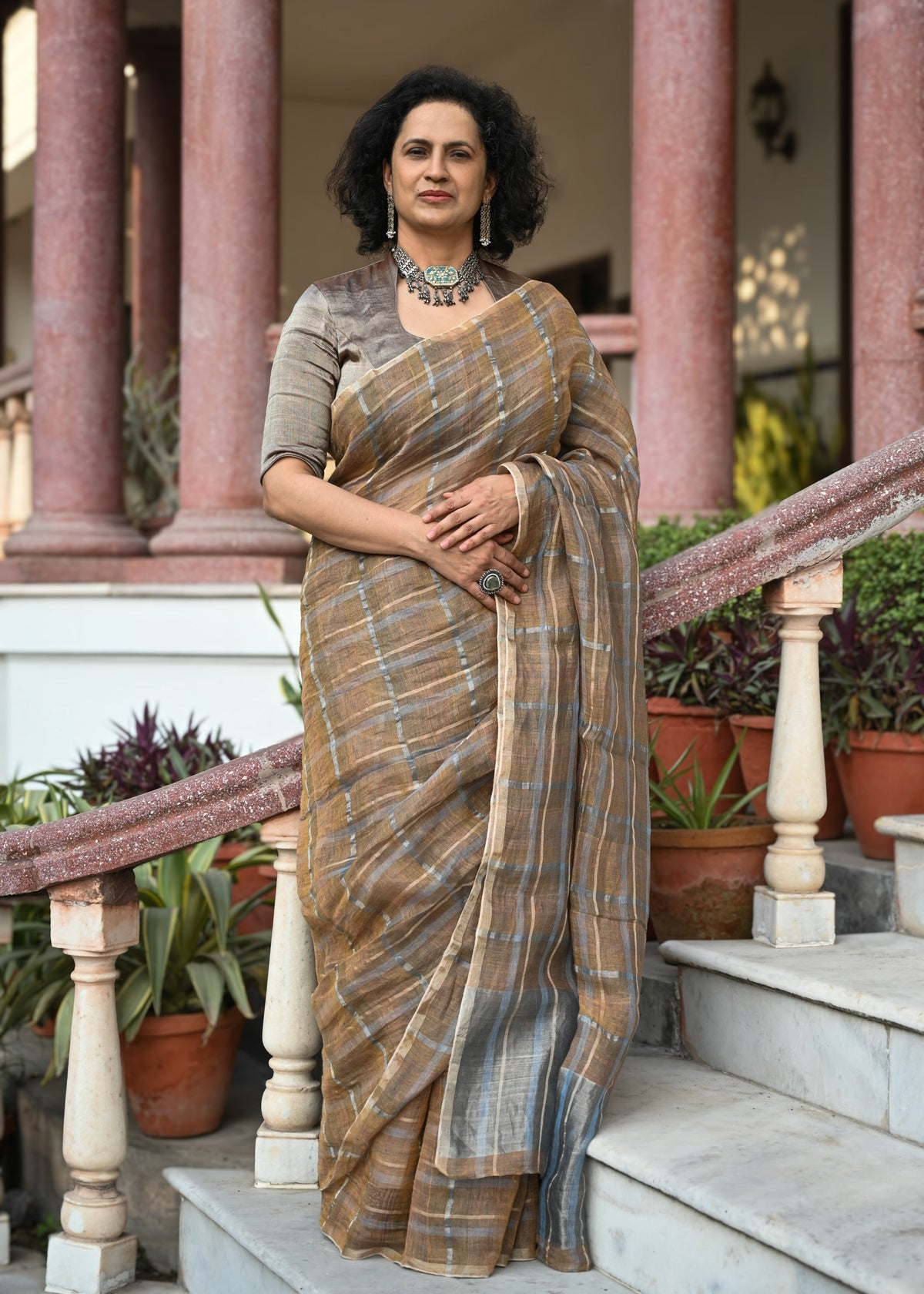 Pallu — Zinnia Tartan Check Handwoven Linen Saree - CiceroniSareePallu