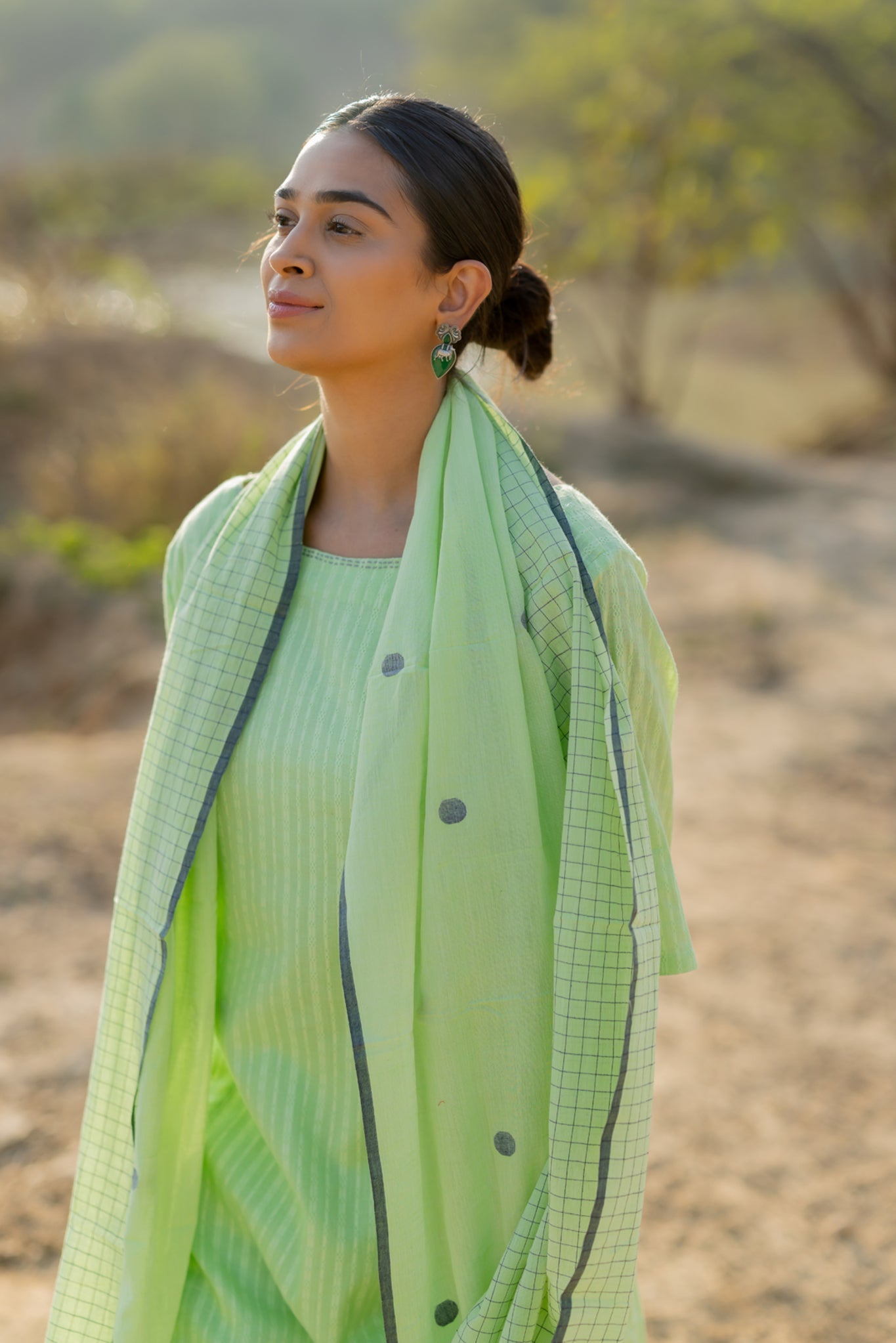 Pastel Green Kurta Set with Jaamdani Stole - CiceroniKurta Set, Everyday WearMaidaan
