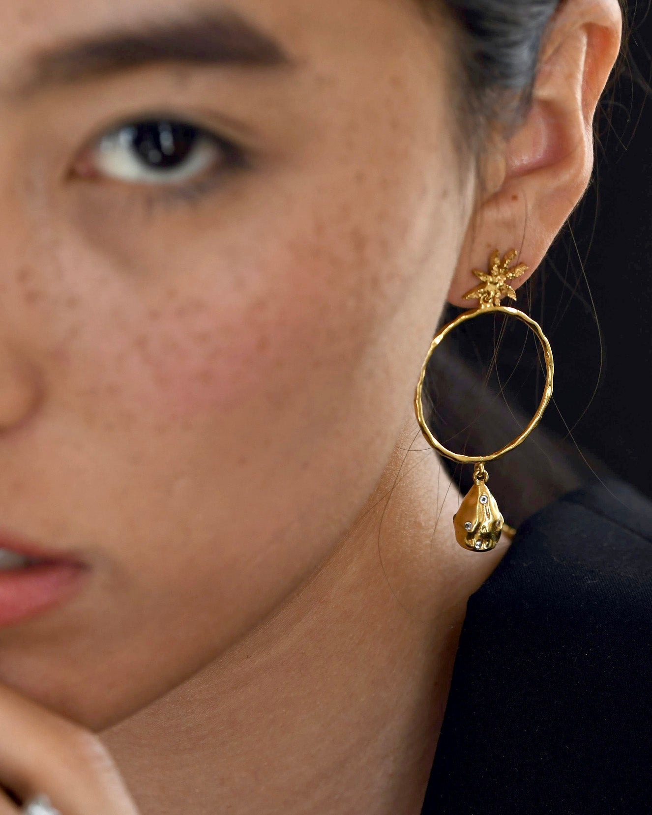 Pearl & Cinnamon Dangle Earrings - CiceroniEarringsThe Loom Art