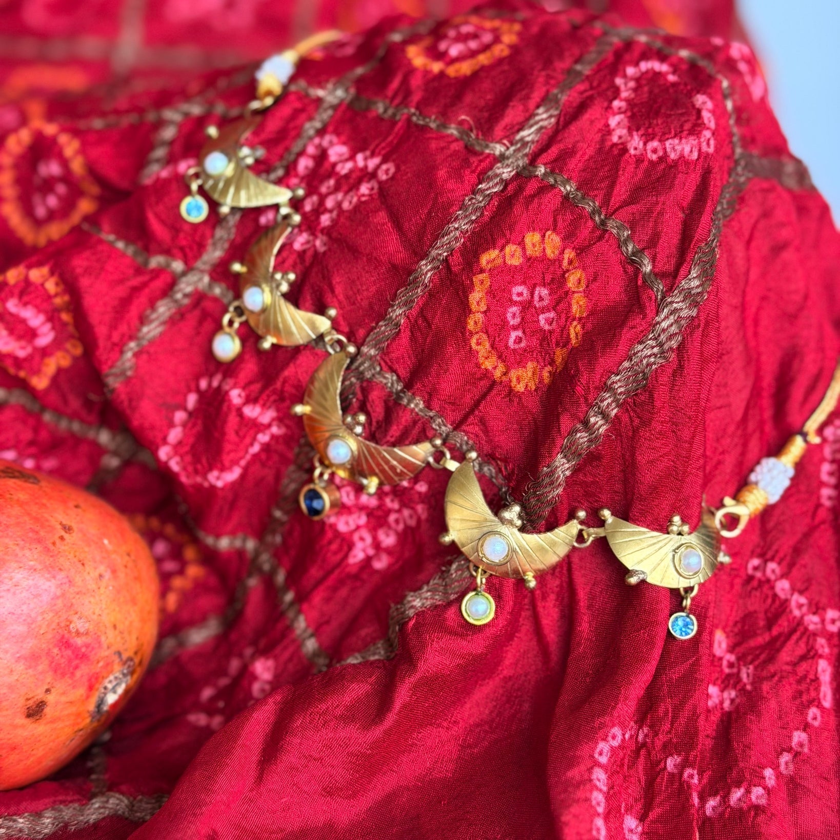 Pearl Eclipse Choker - CiceroniChokerBy Nirjari