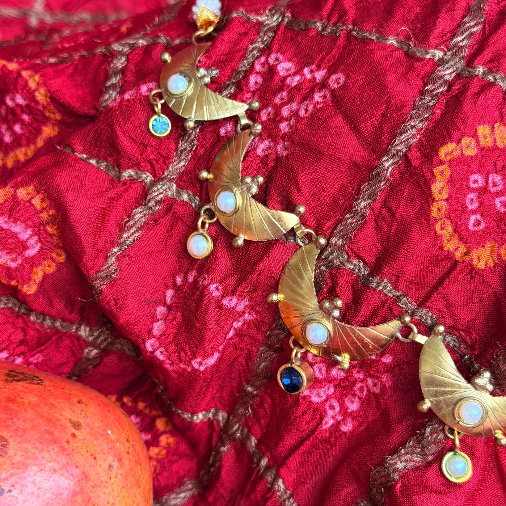 Pearl Eclipse Choker - CiceroniChokerBy Nirjari