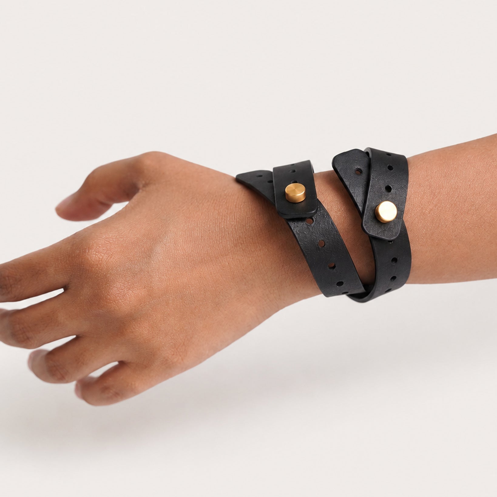 Pixel Palm Choker - CiceroniNeckpieceNO.NA.MÈ