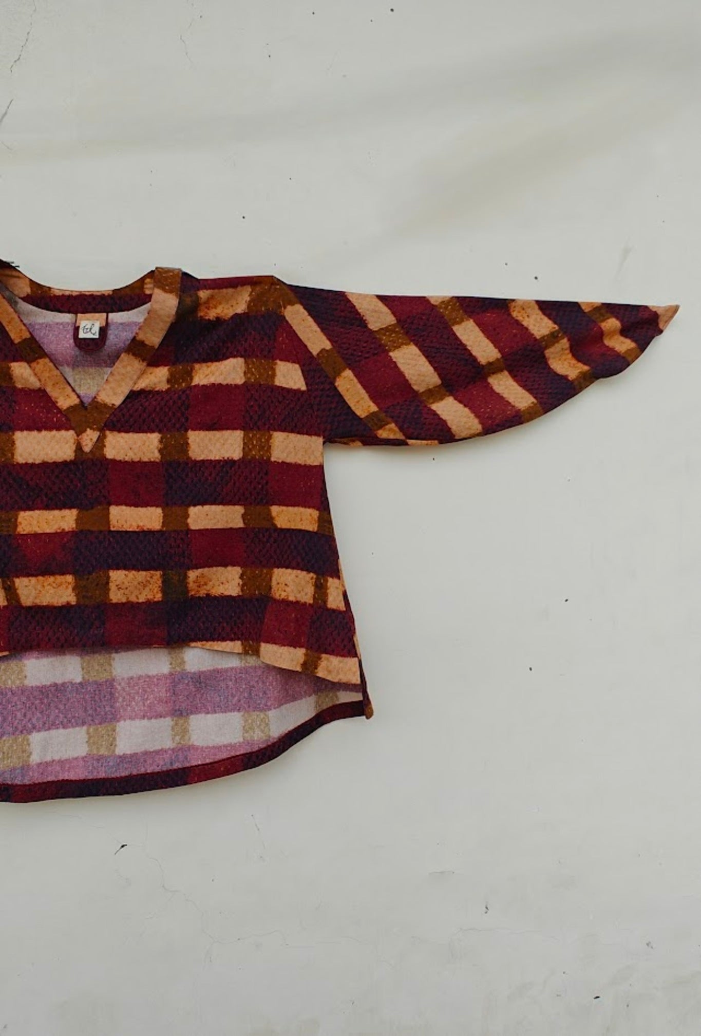 Plaid Cape Top - CiceroniCrop TopTil