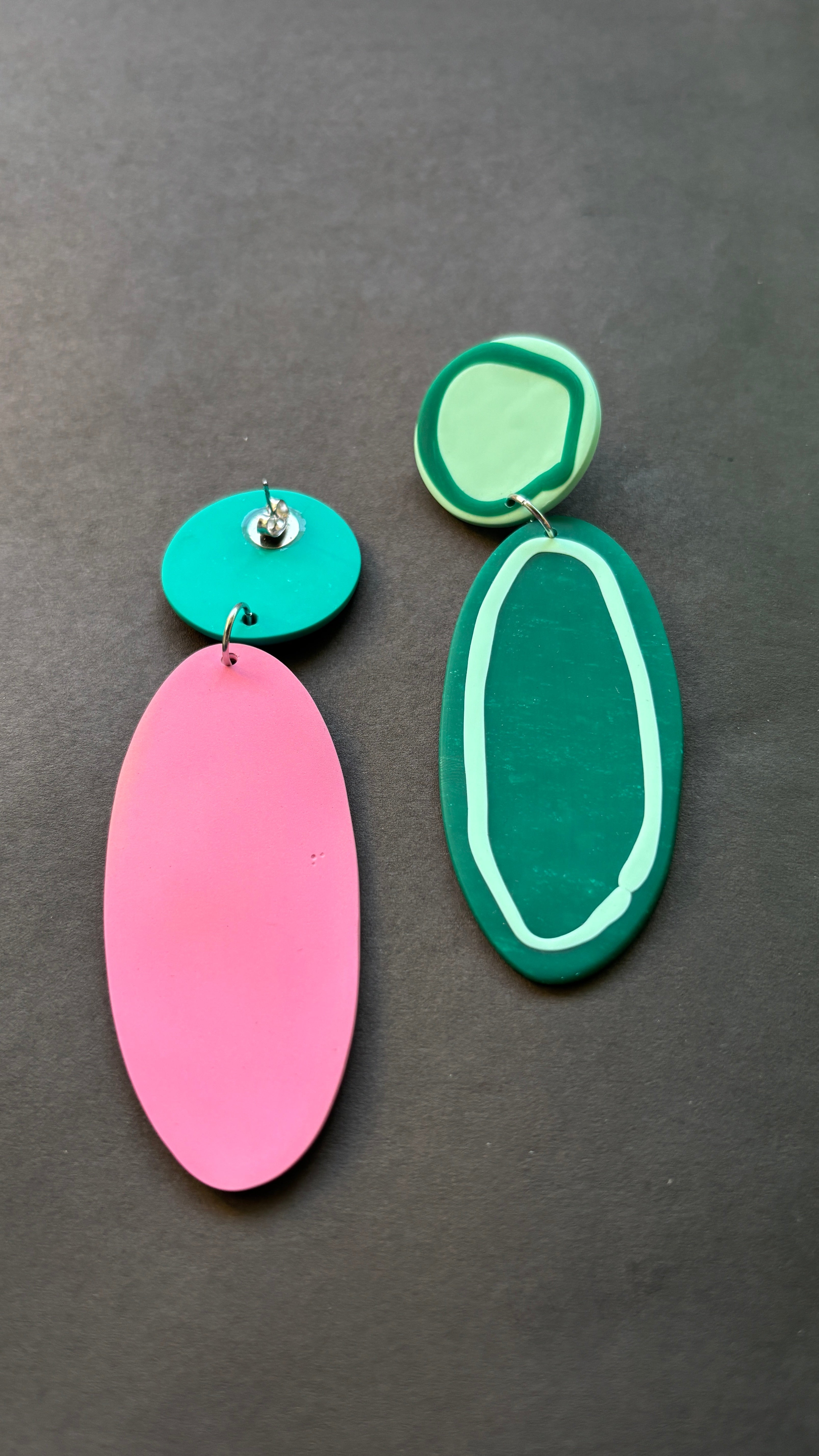Playful Oval - Pink and Green - CiceroniEarringsColoured Ears