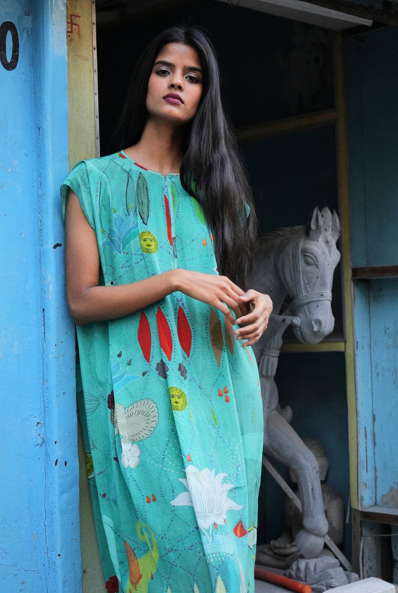 Pleated Crepe Kaftaan In Chetti Green Crepe - CiceroniDressesNIKYTA