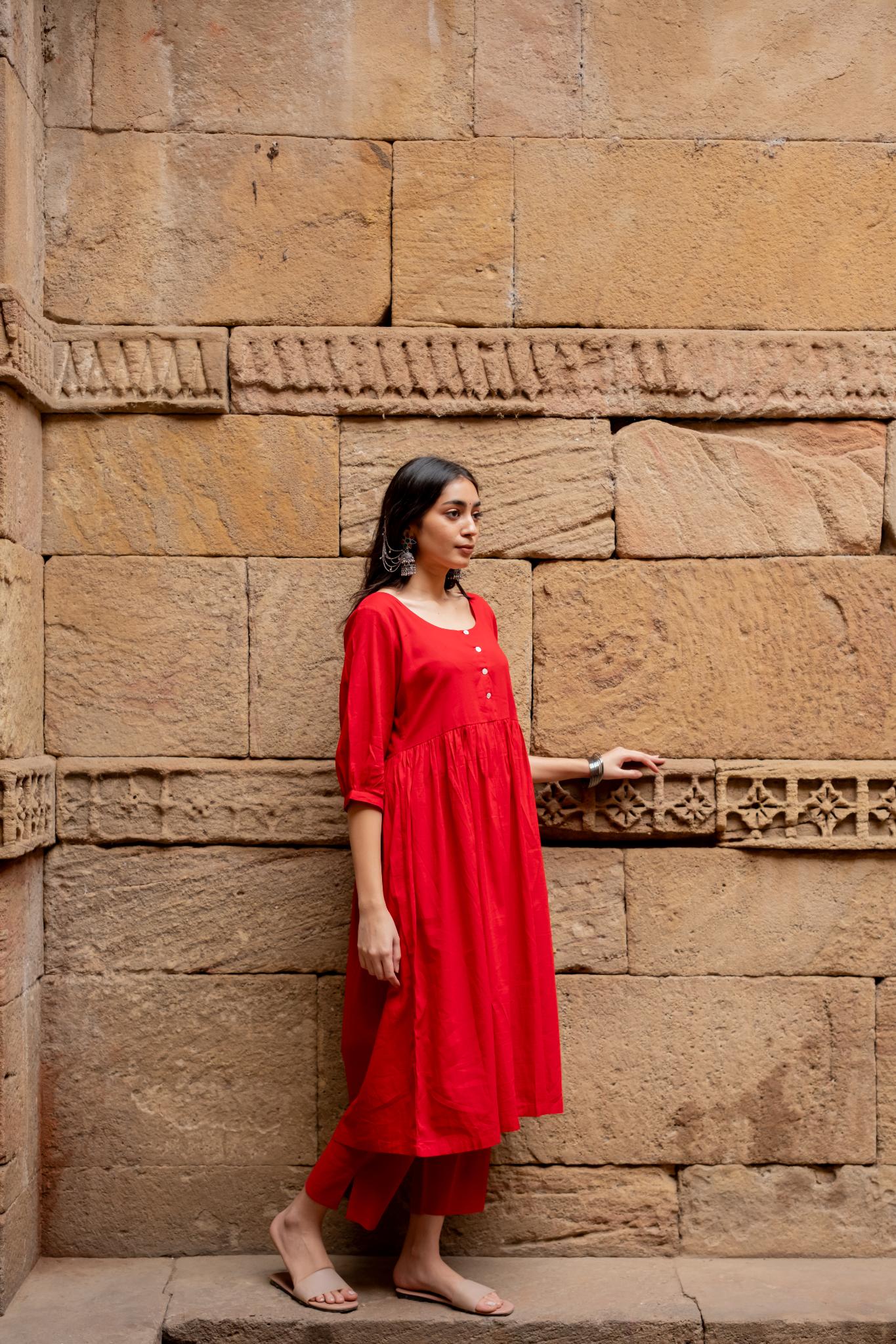 Poppy Red Kurta Set - CiceroniKurta SetMaidaan
