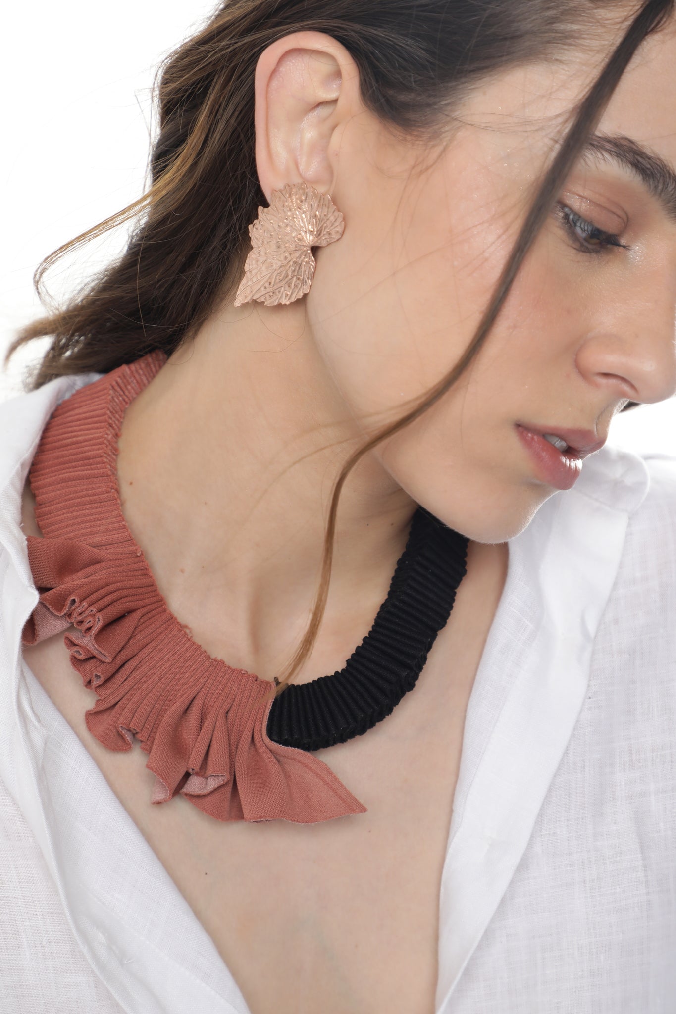 Princess Neckpiece - CiceroniNeckpieceMerald Curio