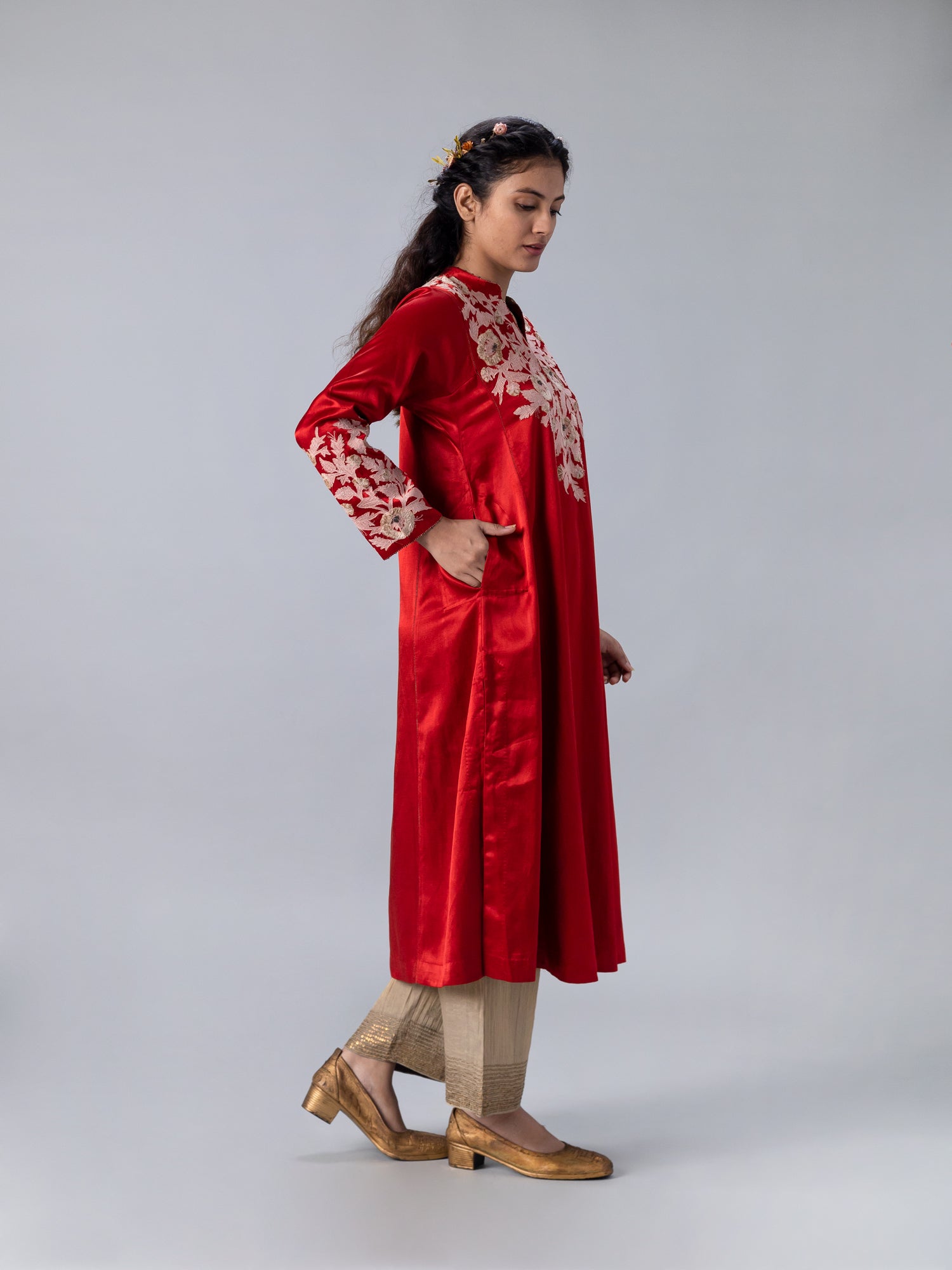 Puspita Red Kurta - CiceroniKurtaShades of India