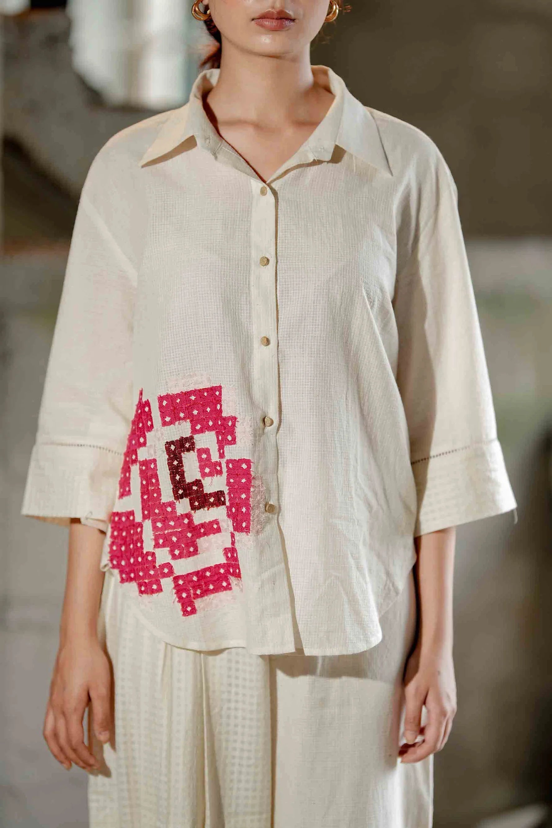 Quiet Bloom Shirt - CiceroniWomen ShirtsFive Thirty Somewhere