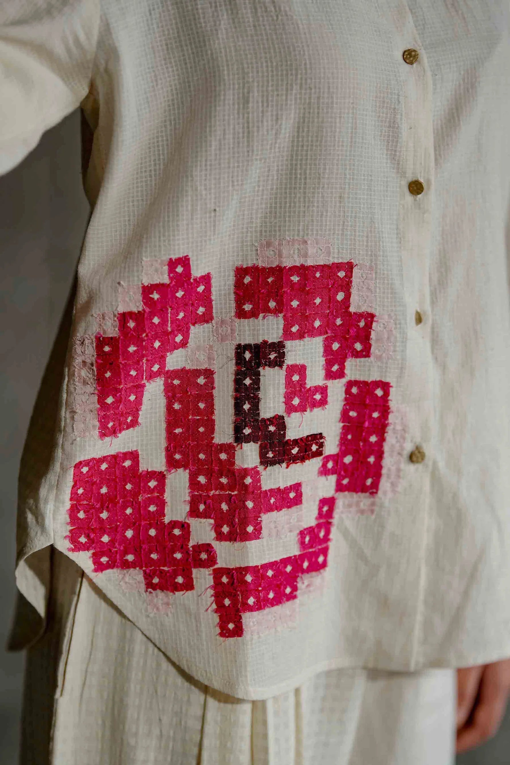 Quiet Bloom Shirt - CiceroniWomen ShirtsFive Thirty Somewhere