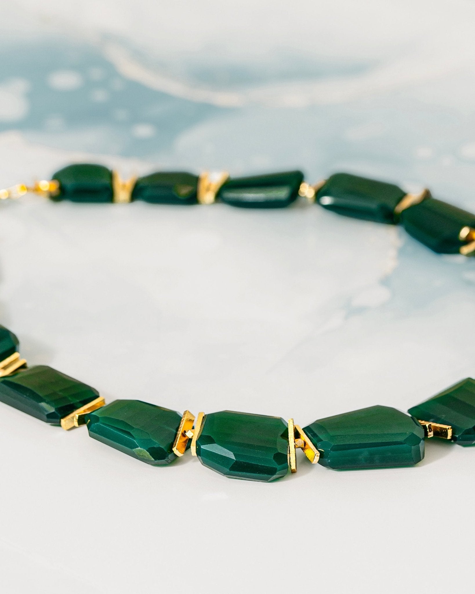 Quintessential Green Necklace - CiceroniNecklaceUnbent