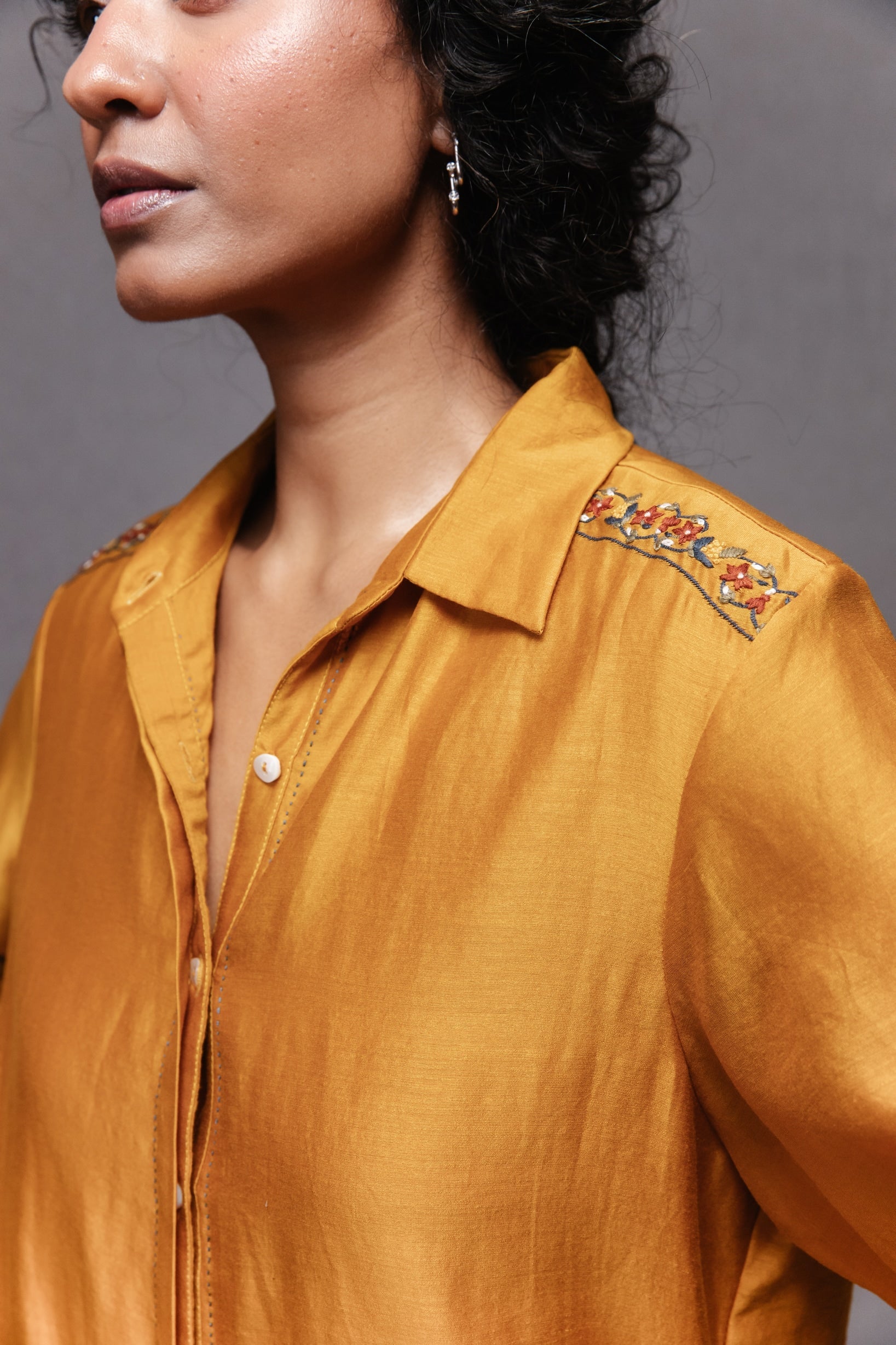 Raha Shirt in Mustard - CiceroniWomen ShirtsSubbah