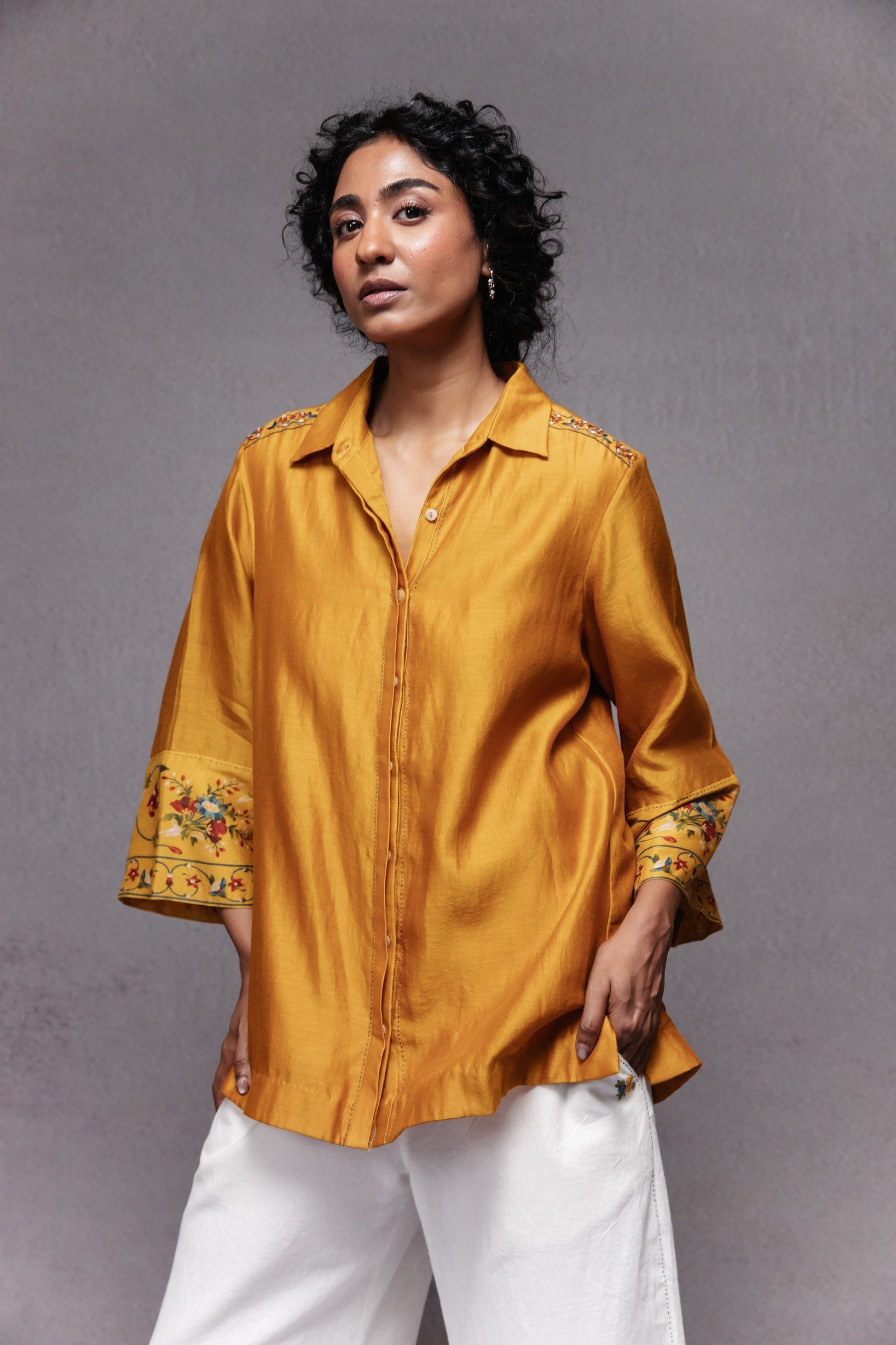 Raha Shirt in Mustard - CiceroniWomen ShirtsSubbah