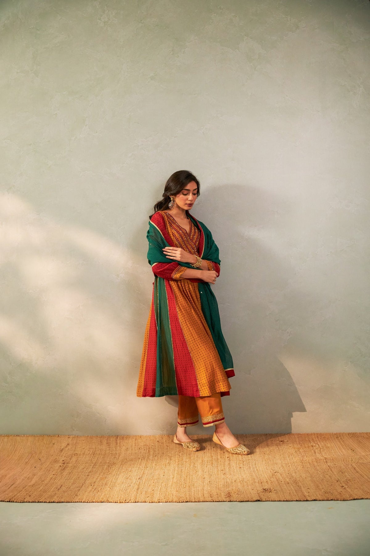 Rang Rasiya Embroidered Dupatta - CiceroniDupattaPants and Pajamas