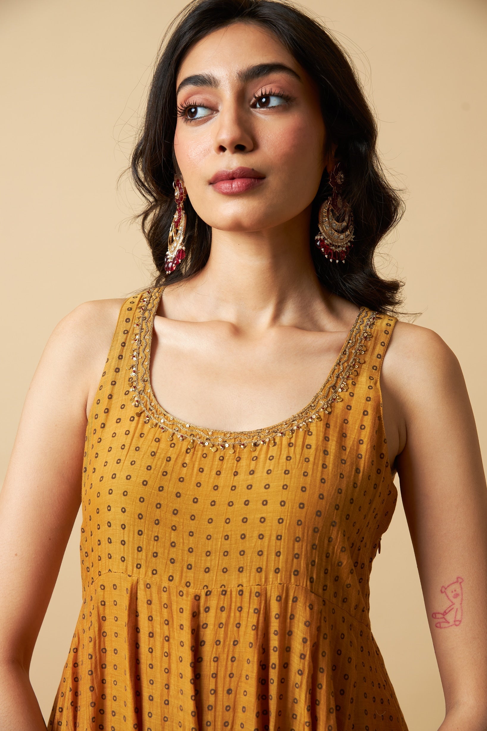Rangrez Embroidered Kurta Set- Set of 2 - CiceroniKurta Set, Festive WearPants and Pajamas