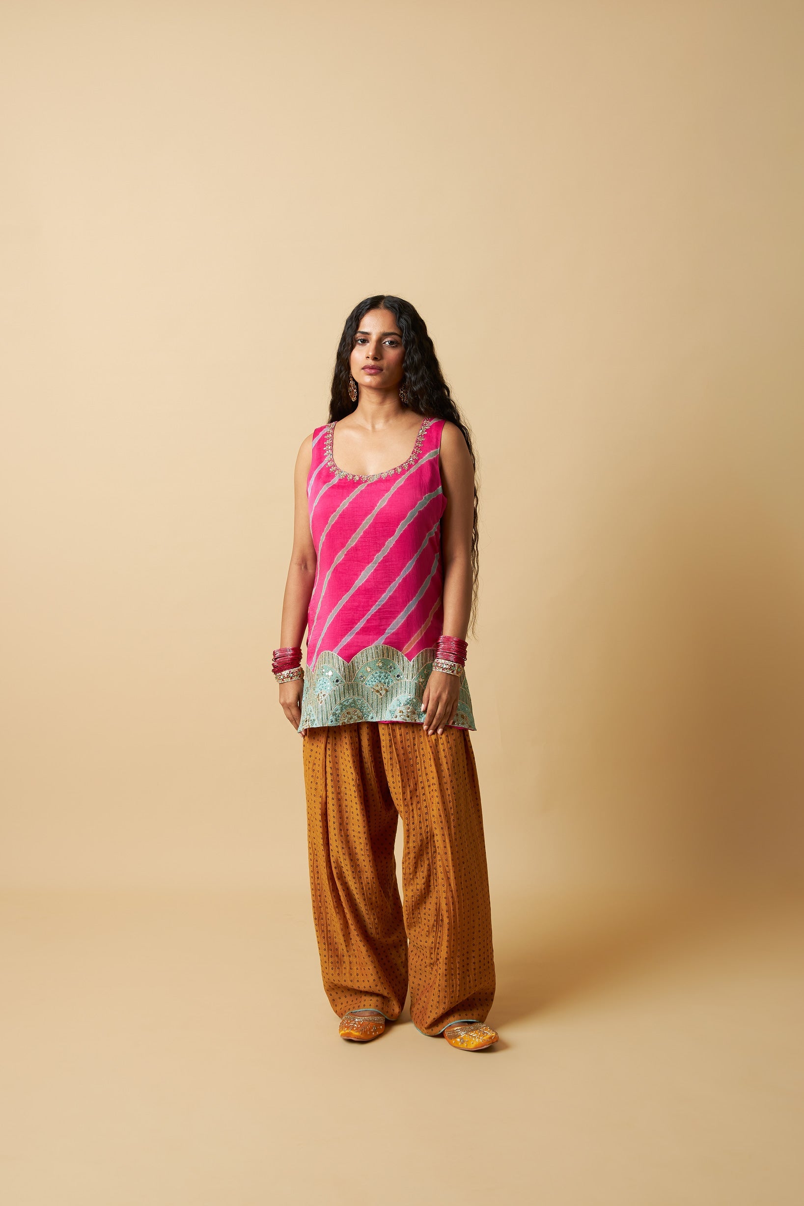 Rani Mastani Embroidered Kurta Set- Set of 2 - CiceroniKurta Set, Festive WearPants and Pajamas