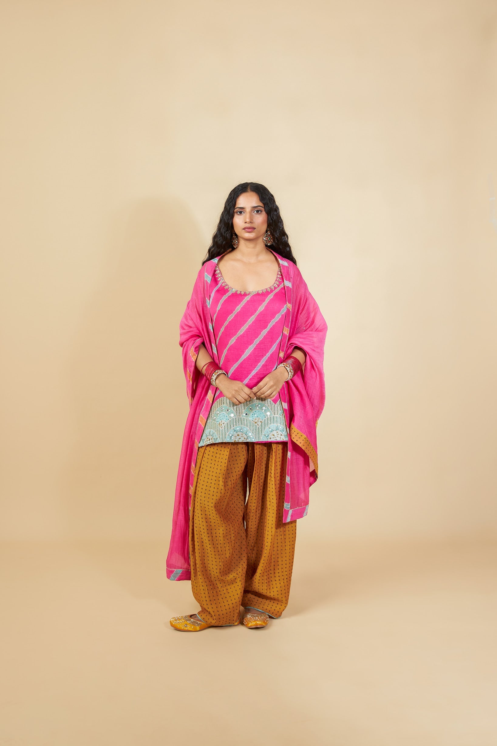 Rani Mastani Embroidered Kurta Set- Set of 3 - CiceroniKurta Set, Festive WearPants and Pajamas